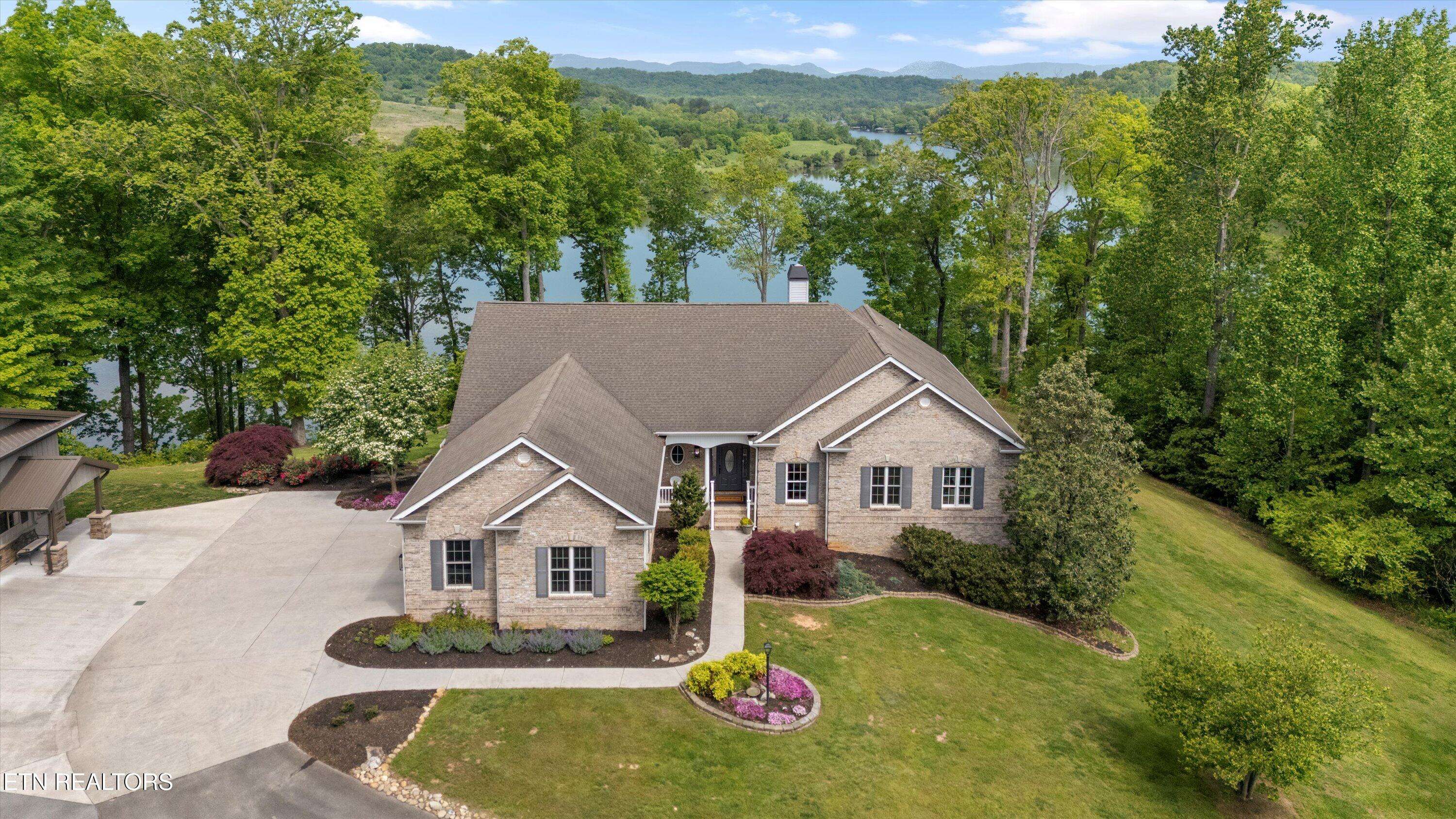 Knoxville, TN 37932,11742 Providence Ridge WAY