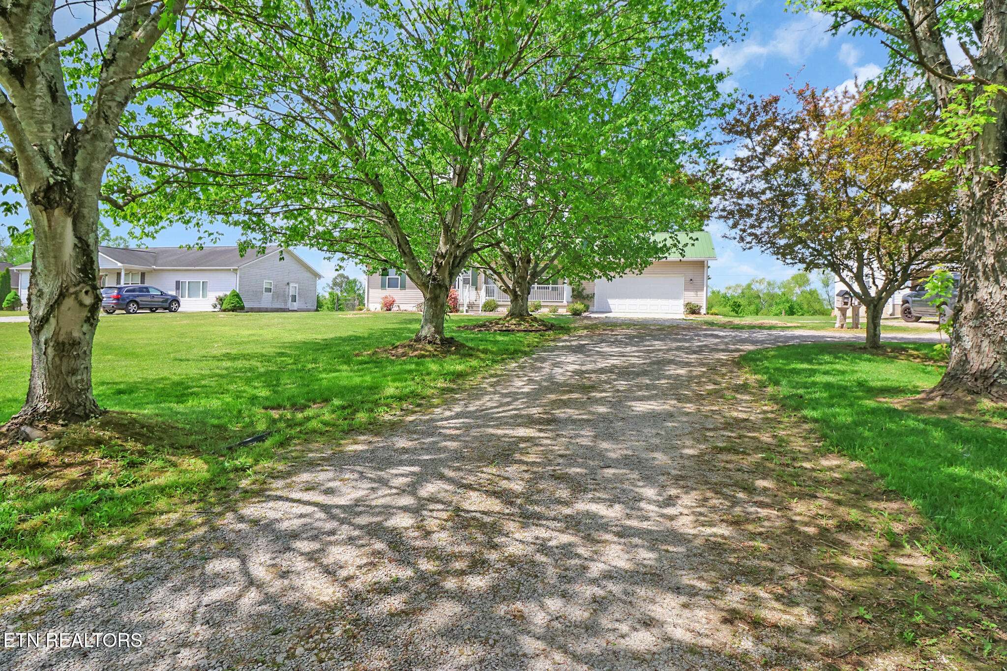 Jamestown, TN 38556,1228 Allardt Hwy