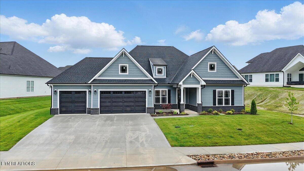 Lenoir City, TN 37771,342 Bittersweet LN