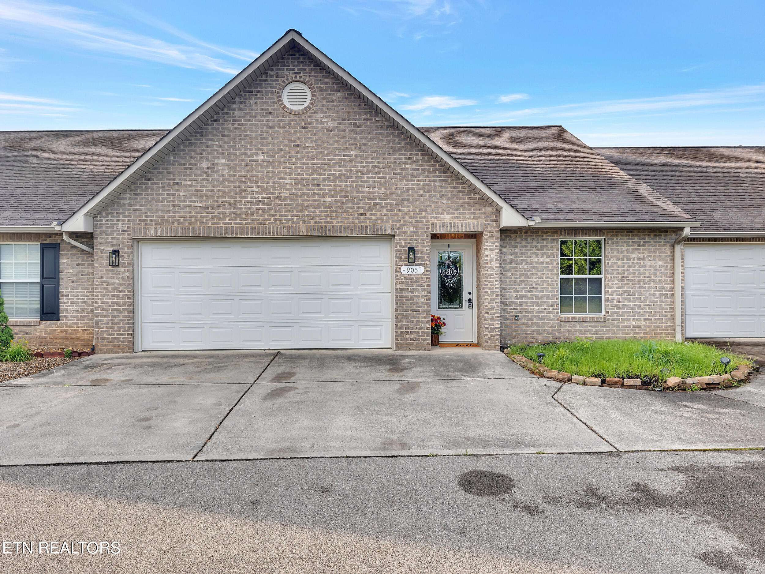 Maryville, TN 37801,905 Mercer DR