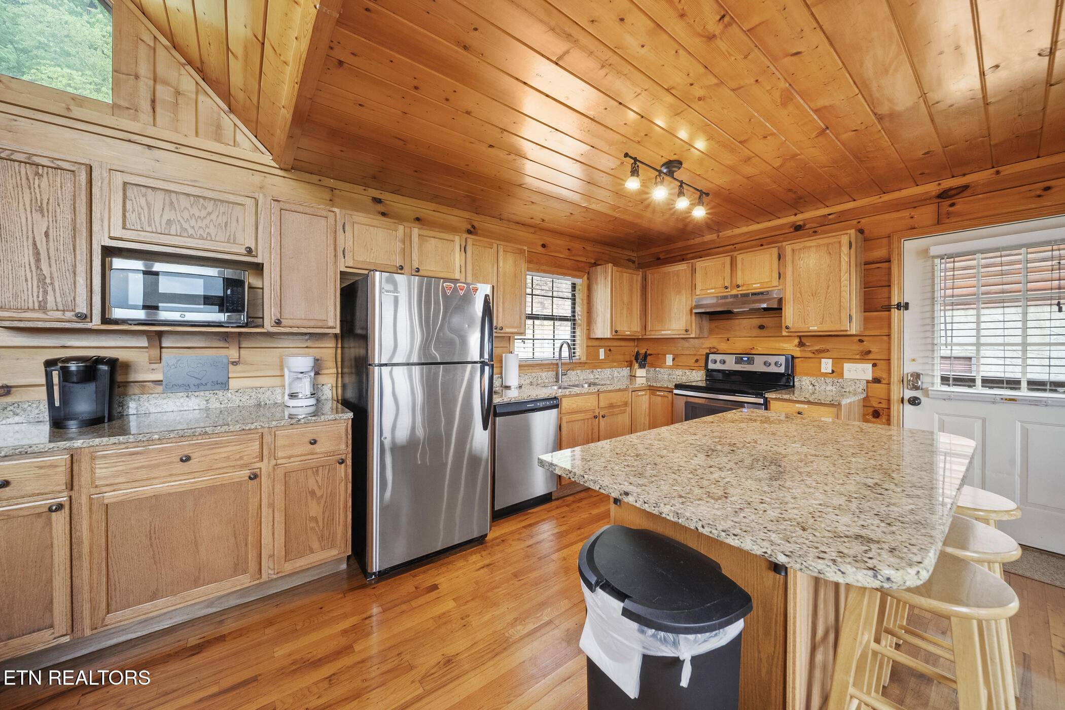 Sevierville, TN 37862,1644 Pinewood WAY