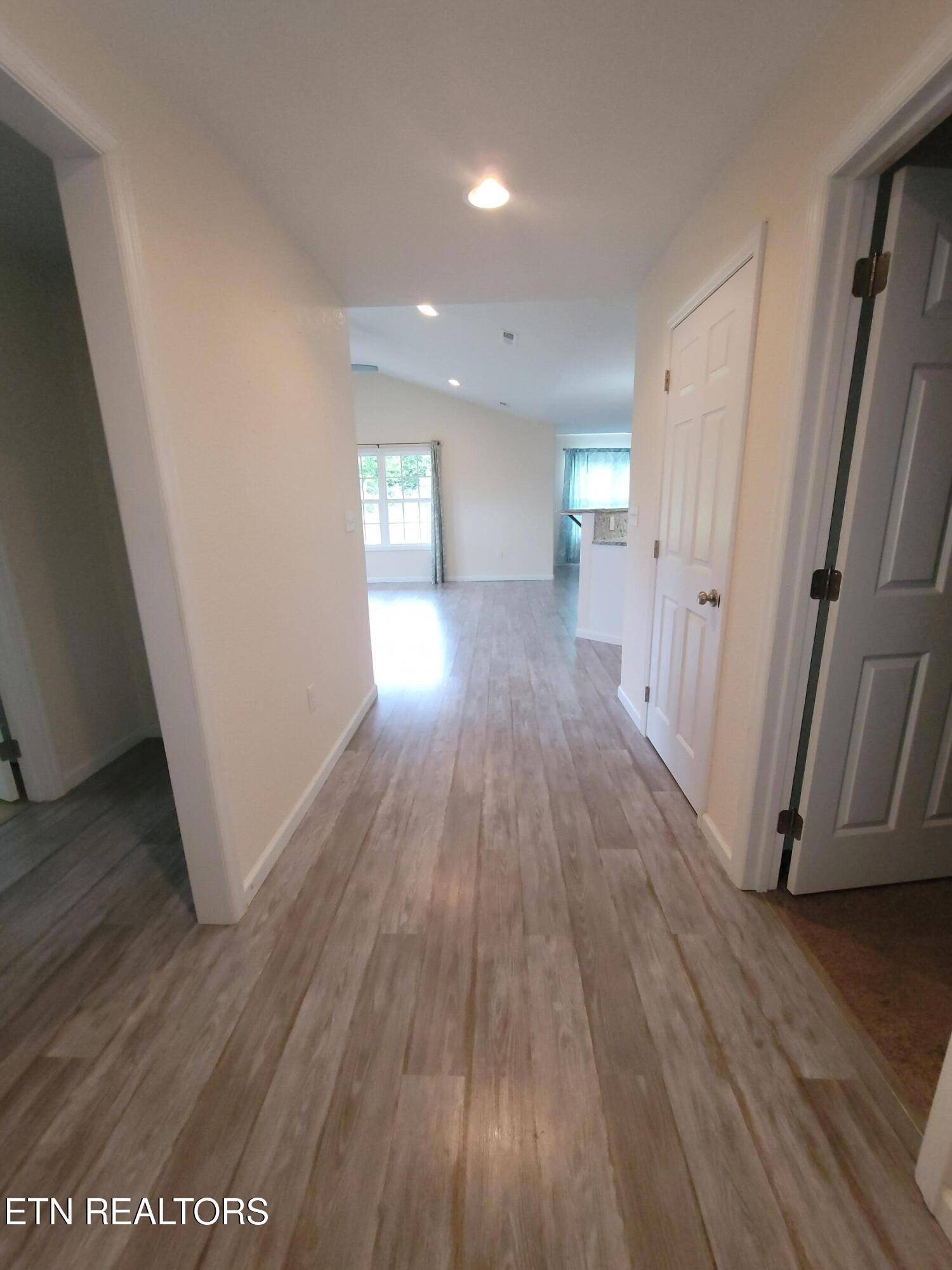Athens, TN 37303,323 Shadows Lawn DR