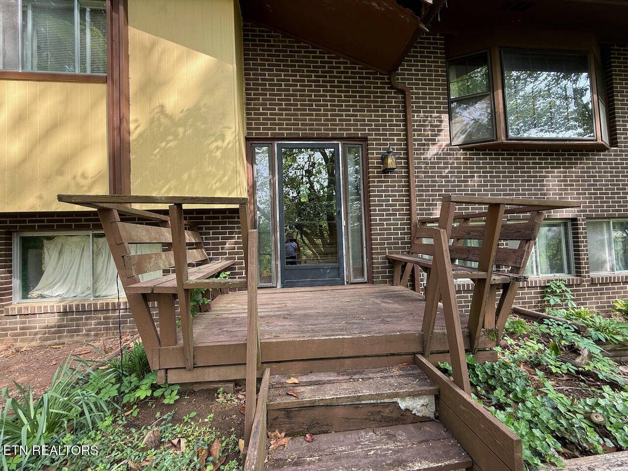 Oak Ridge, TN 37830,102 Westwind DR