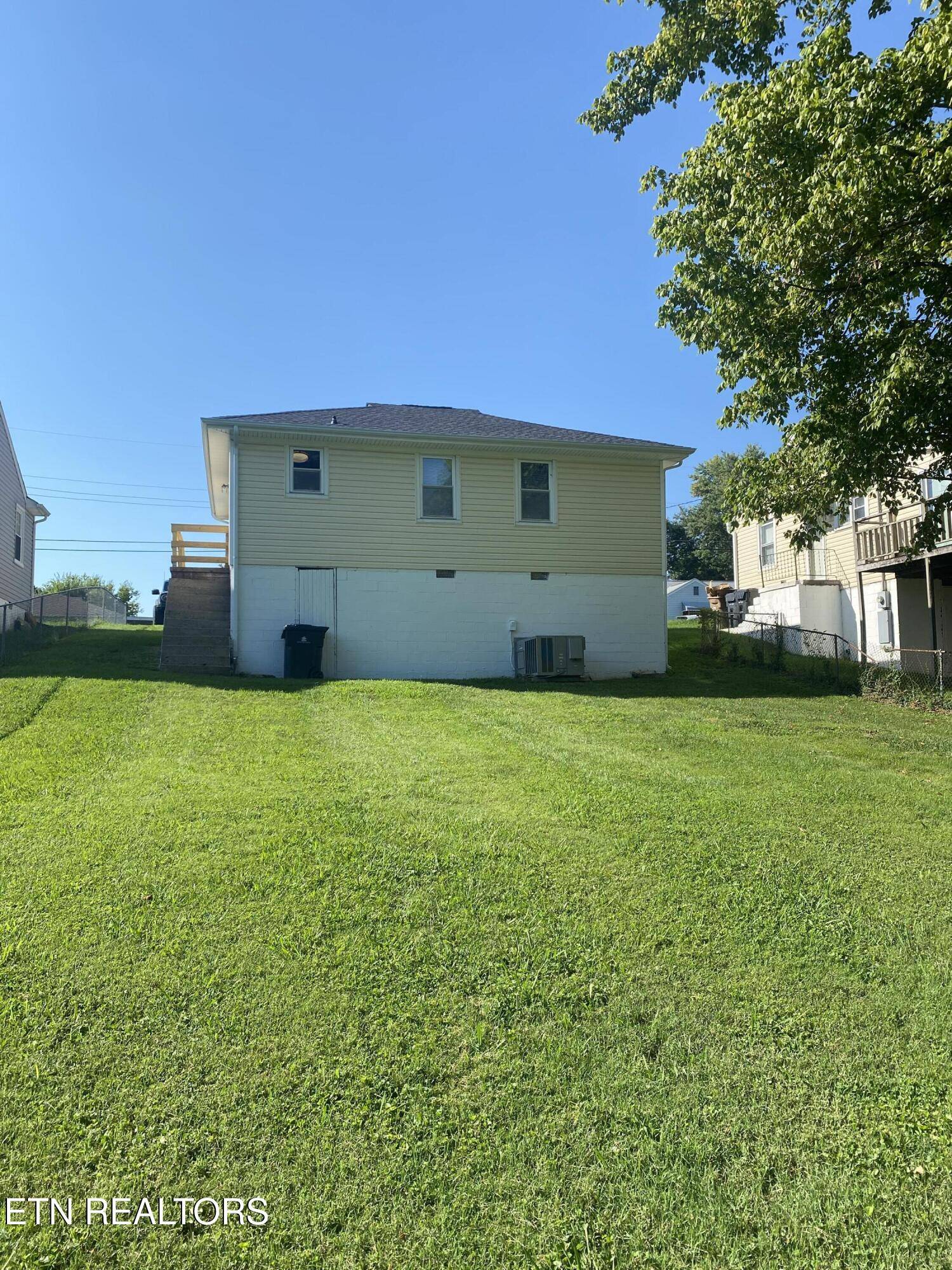 Knoxville, TN 37917,2010 Fine Ave