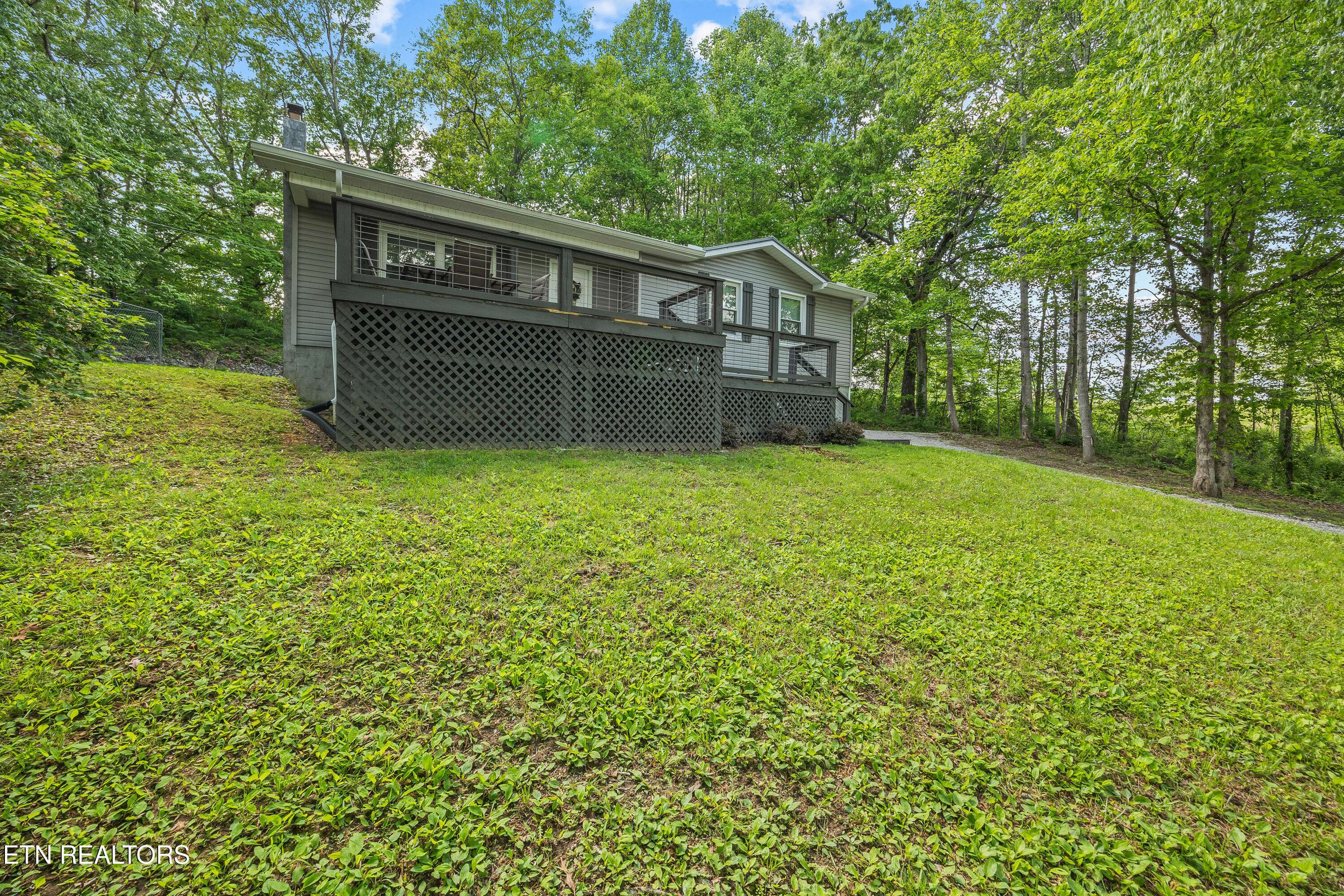 Jamestown, TN 38556,121 Ashley Rd