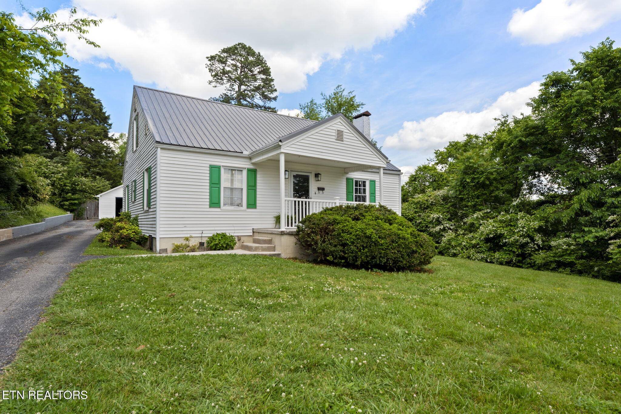 Clinton, TN 37716,313 Lamar Ave