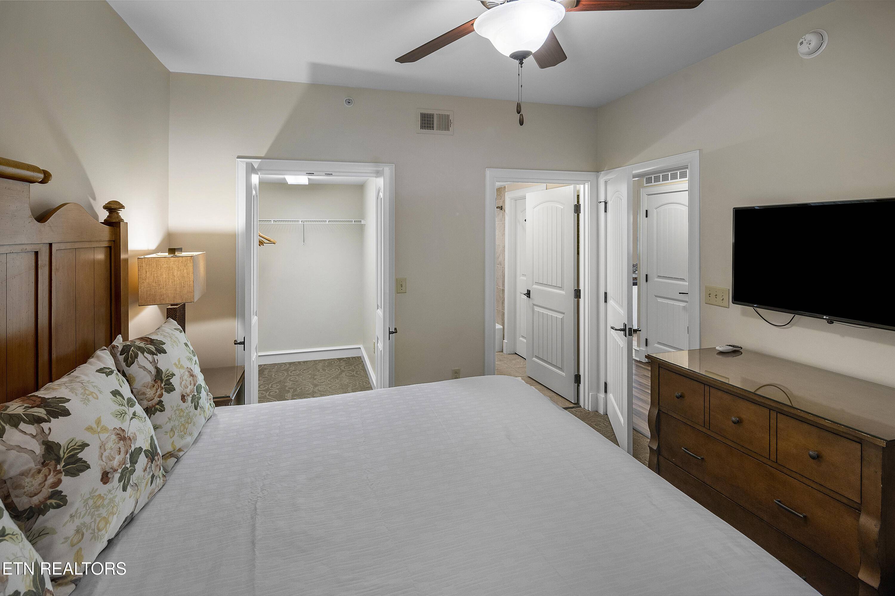 Pigeon Forge, TN 37863,212 Dollywood LN #UNIT 236