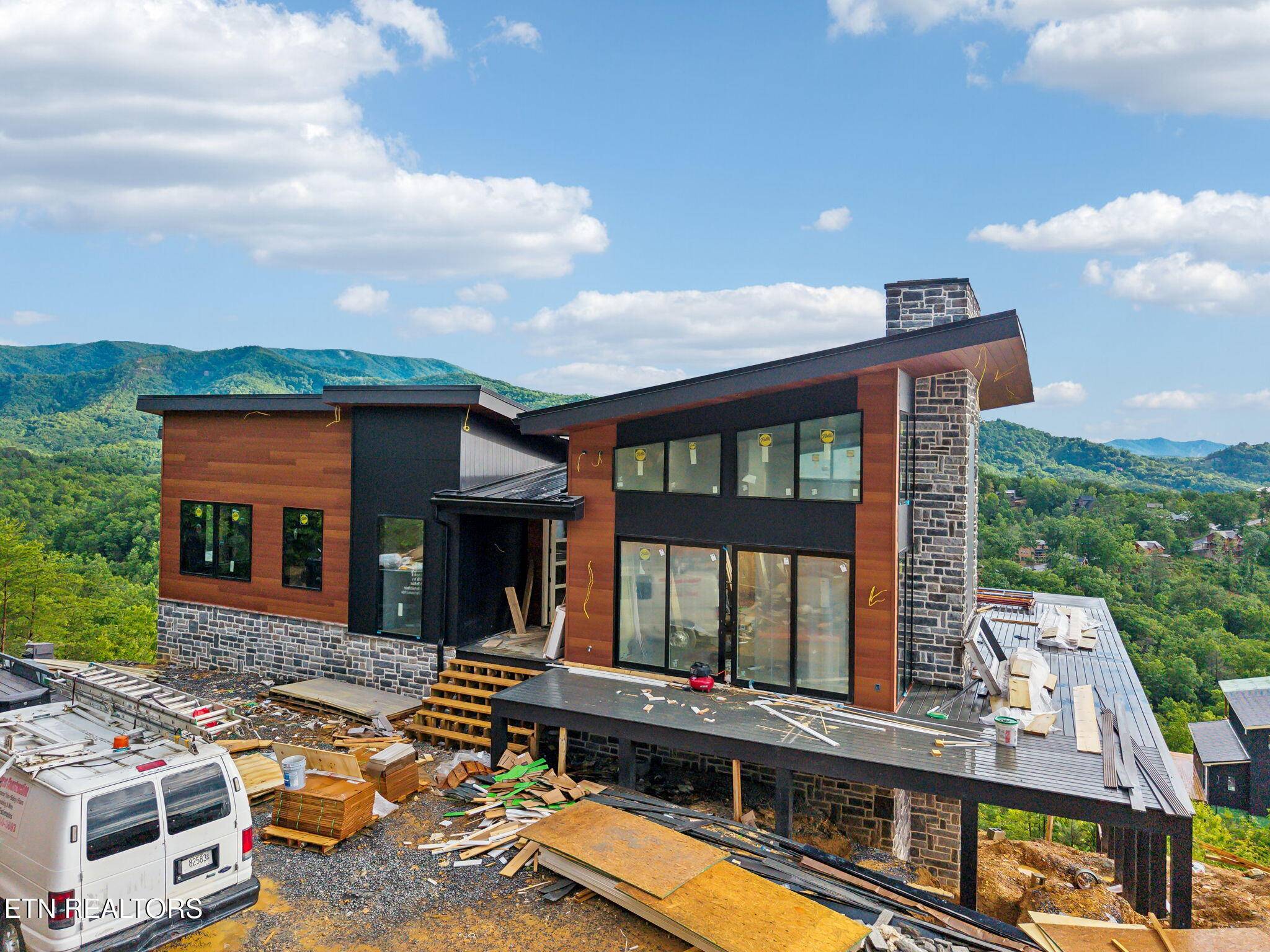 Sevierville, TN 37876,2838 Red Sky DR