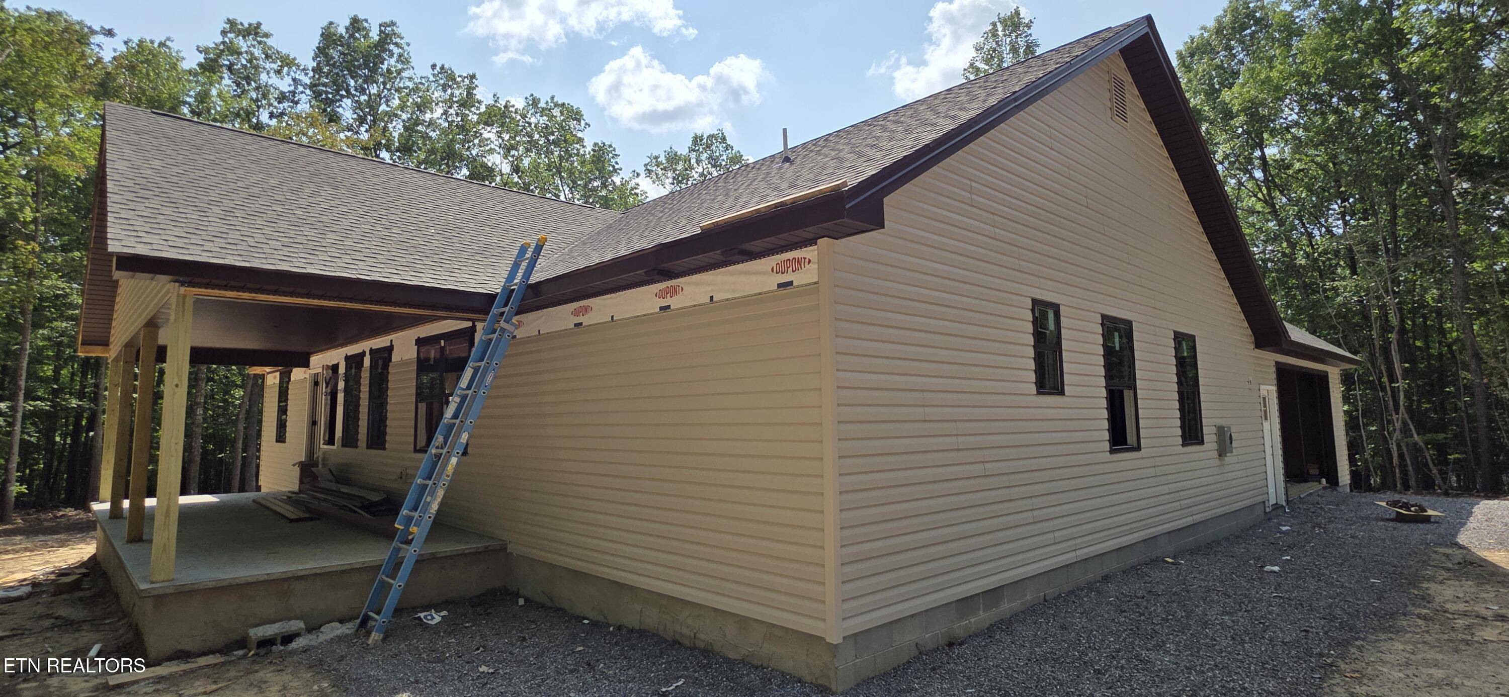 Monterey, TN 38574,1640 Overlook Rd
