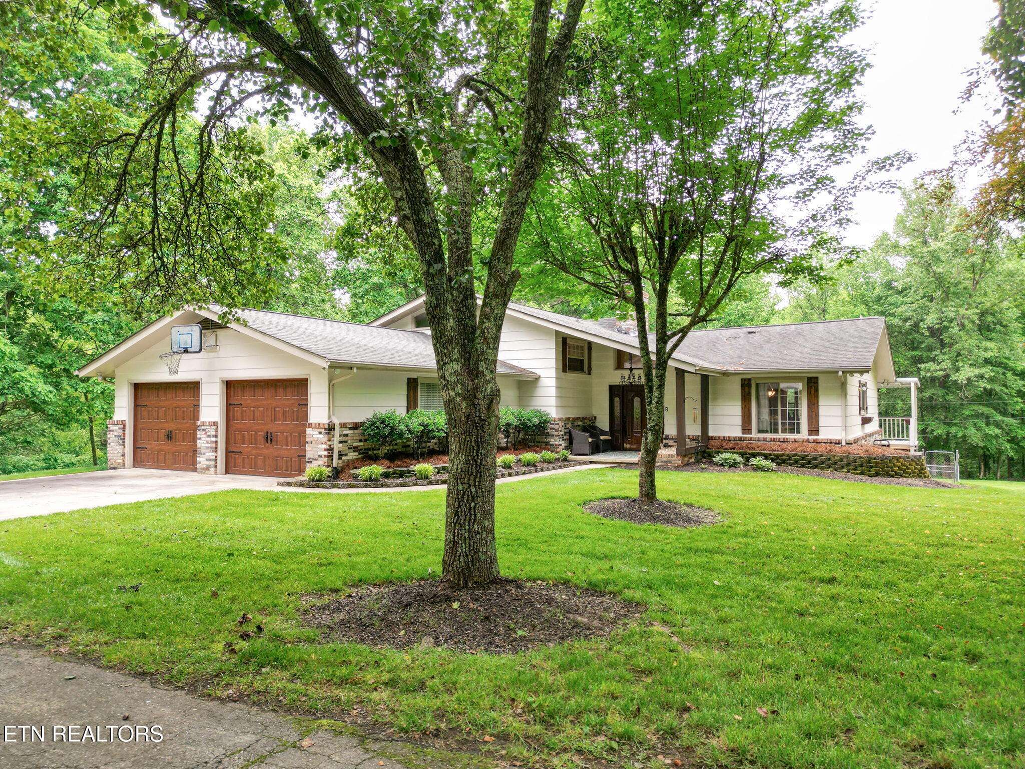 Heiskell, TN 37754,170 Old Moores Gap