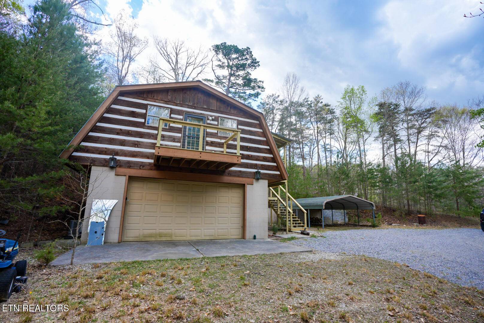 Dandridge, TN 37725,1435 Old Chisholm Tr