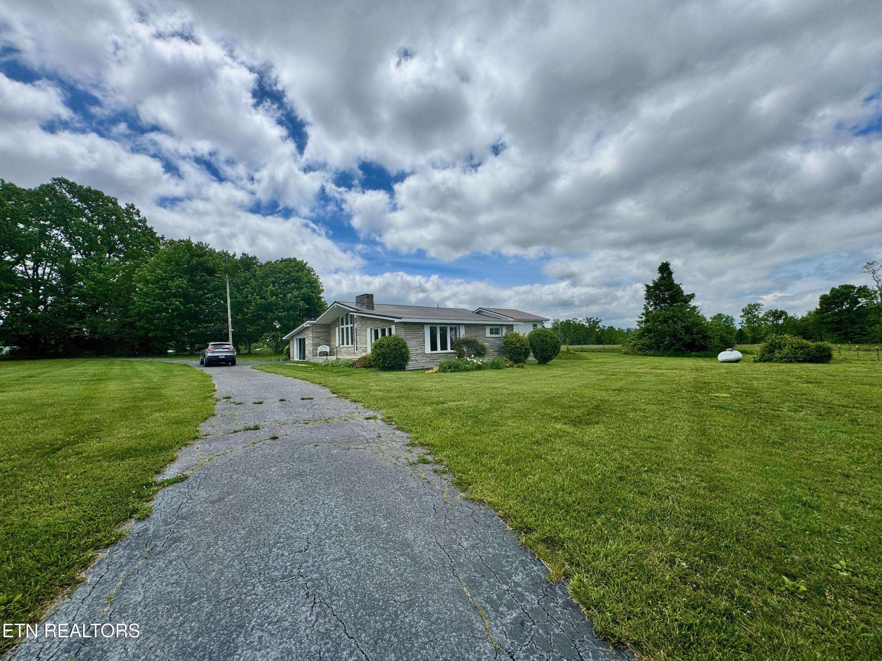 Clarkrange, TN 38553,1039 Old Martha Washington Road Rd
