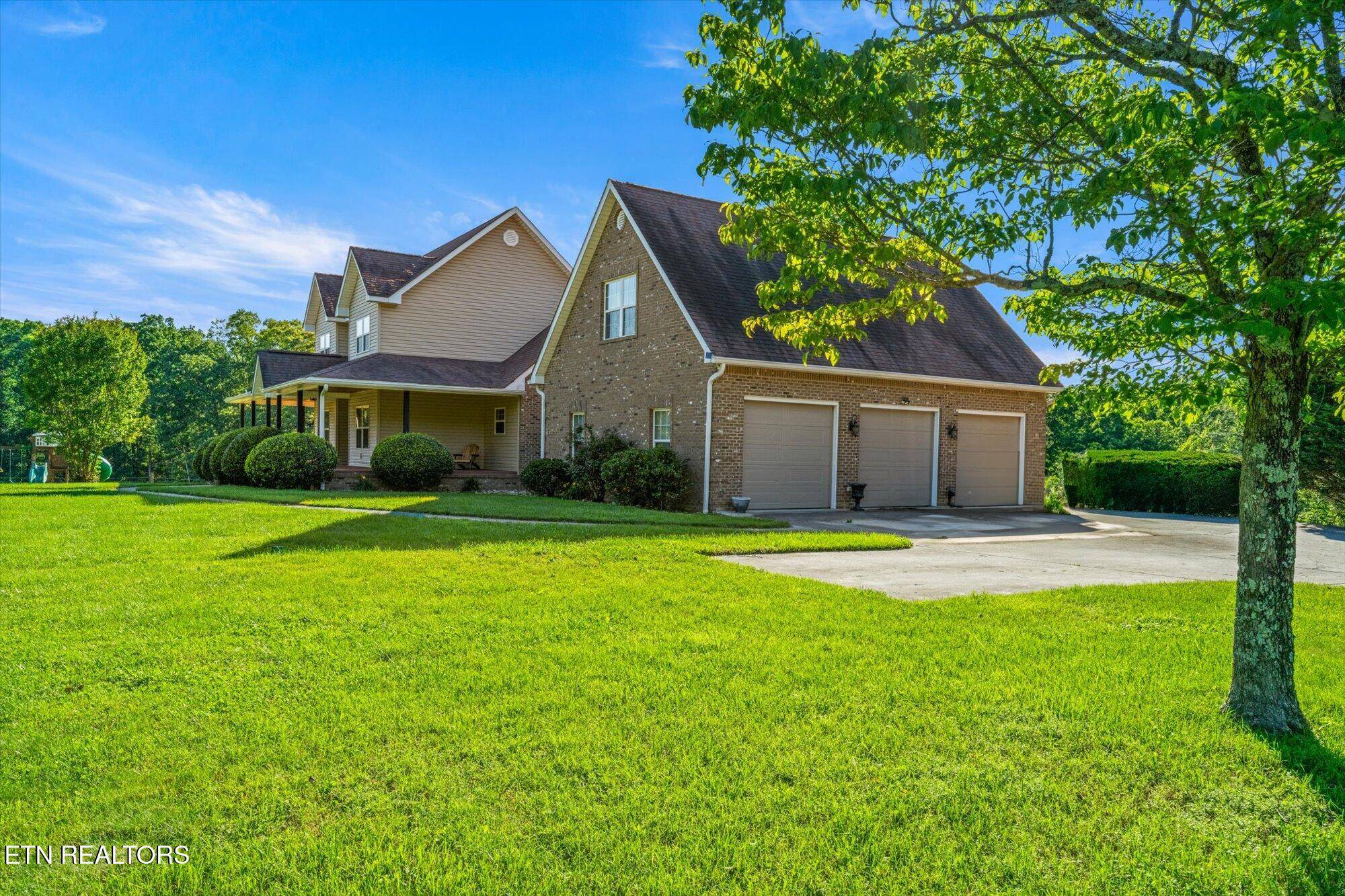 Oakdale, TN 37829,1090 Snow Hill Rd