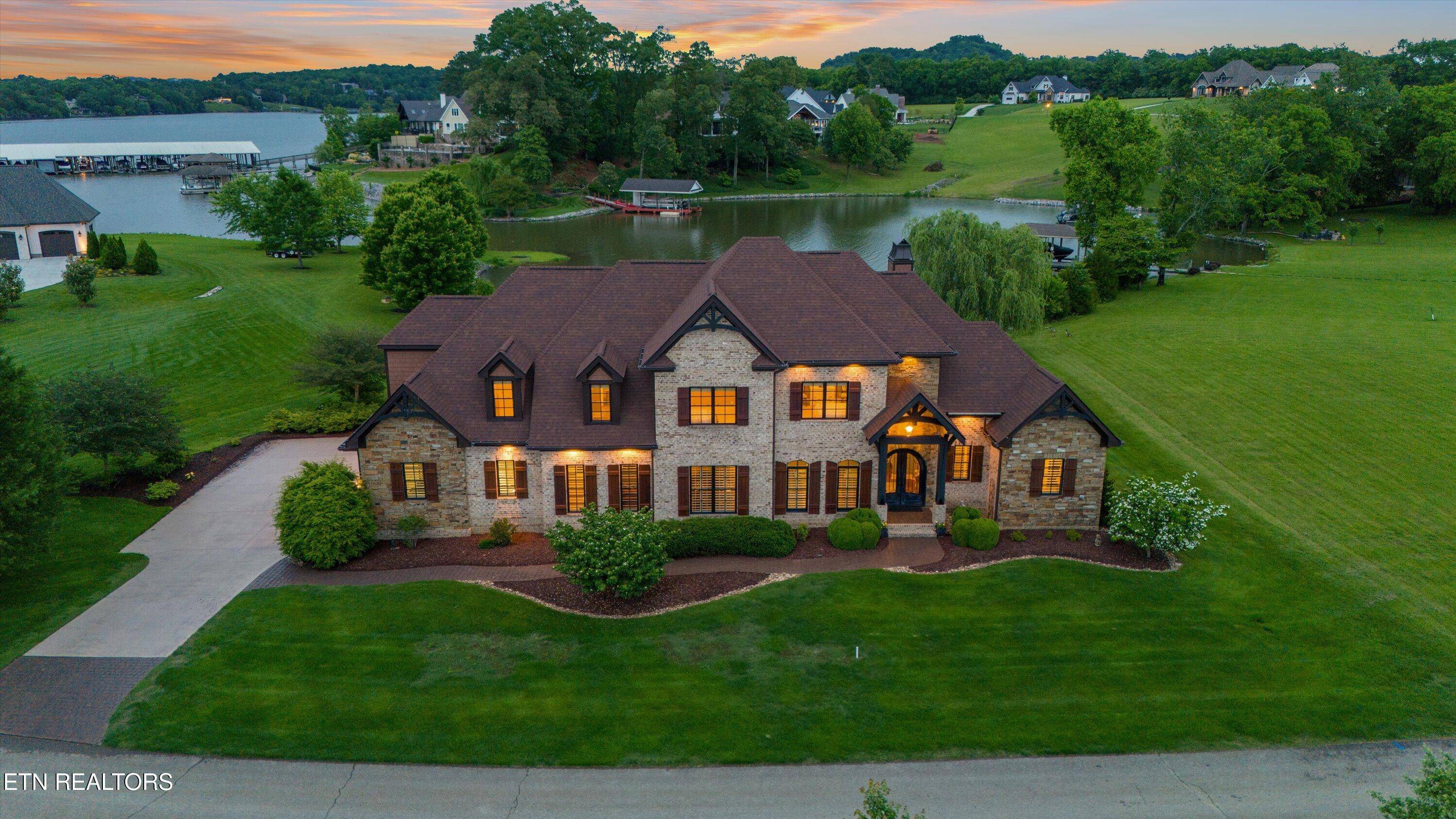 Louisville, TN 37777,316 Spoondrift CT
