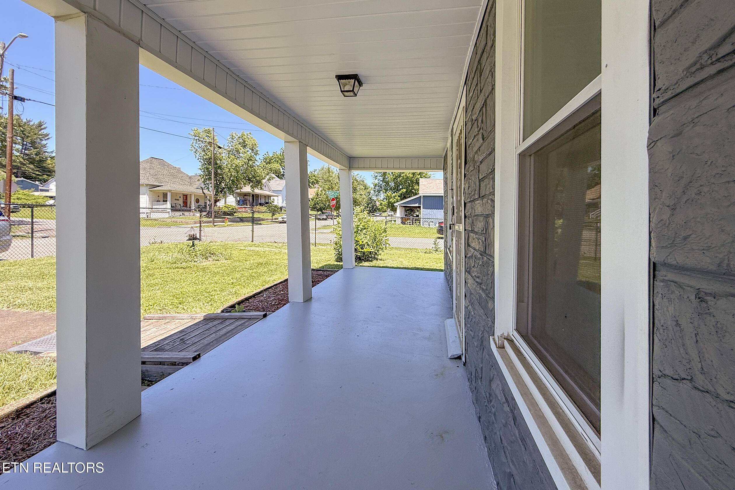 Knoxville, TN 37917,130 Quincy Ave