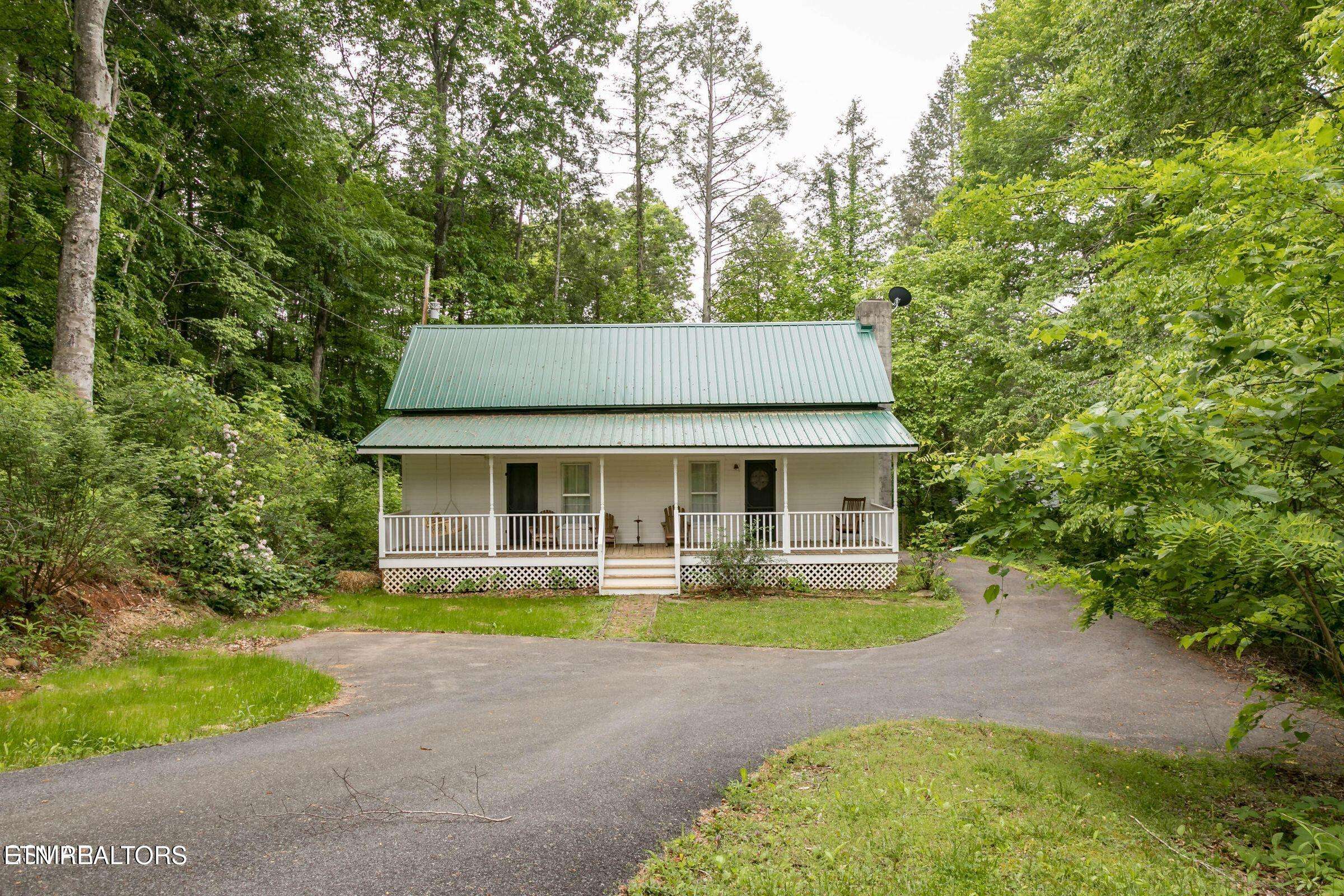 Sevierville, TN 37862,3370 Robeson Rd
