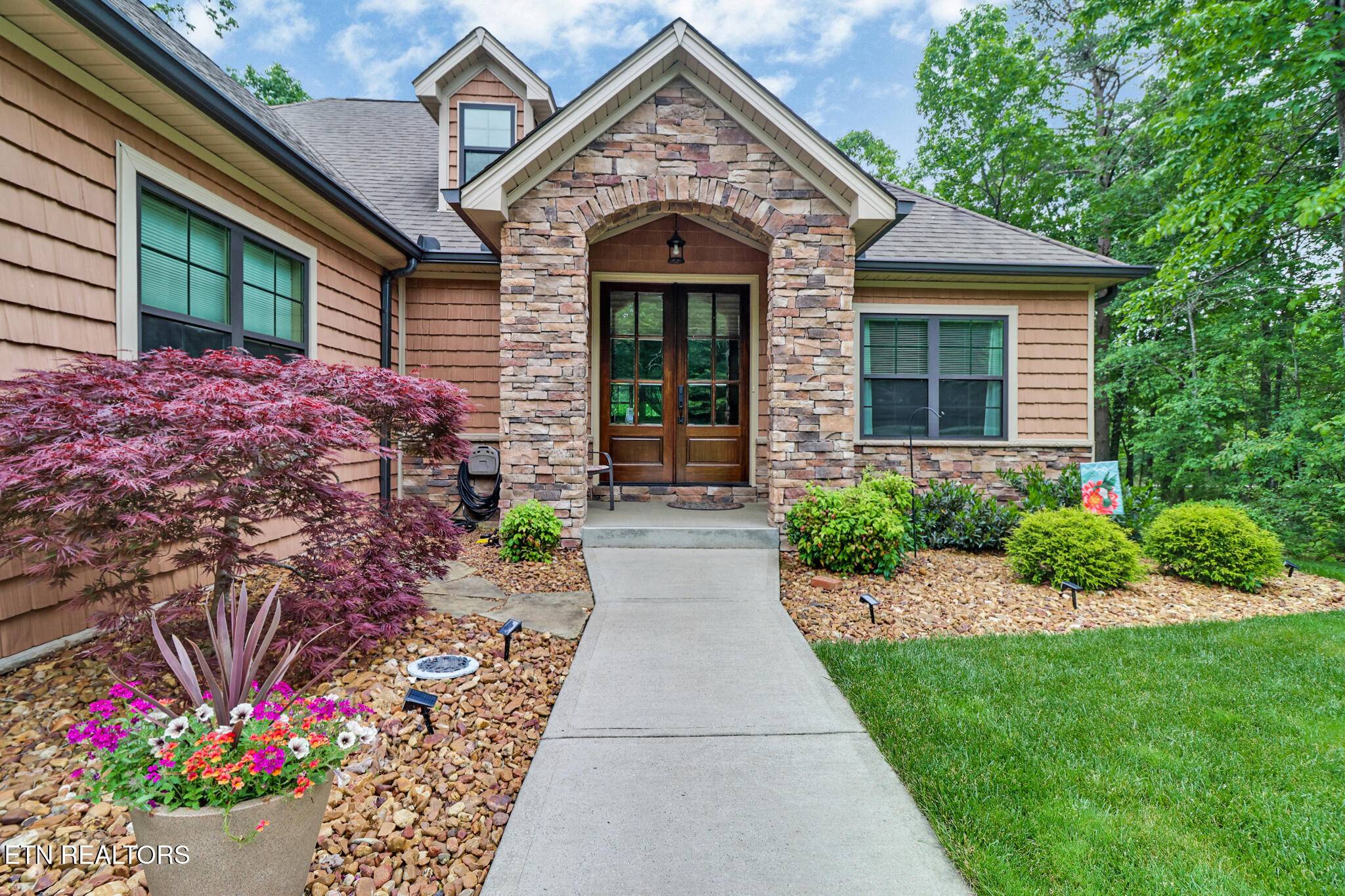 Crossville, TN 38558,104 Abbey PL
