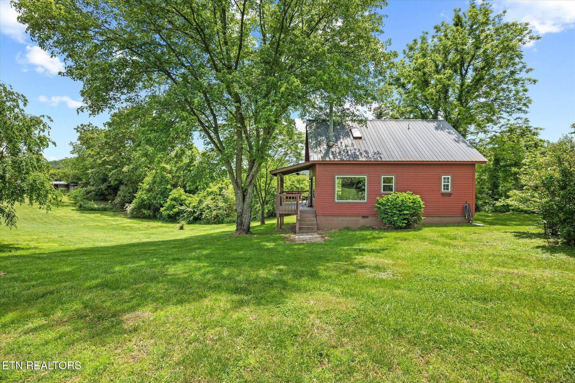 Pall Mall, TN 38577,2892 York Hwy