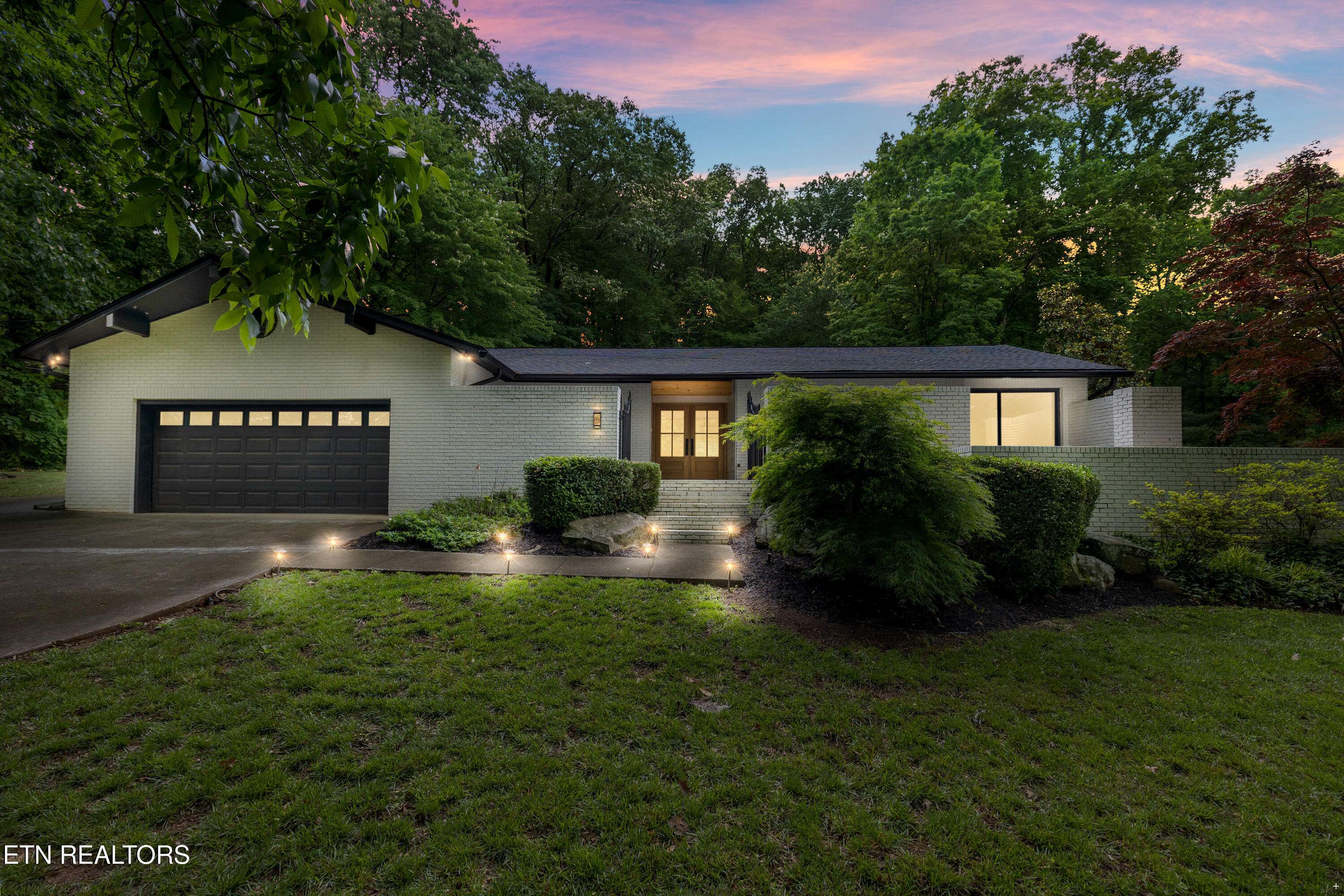 Knoxville, TN 37922,520 David LN