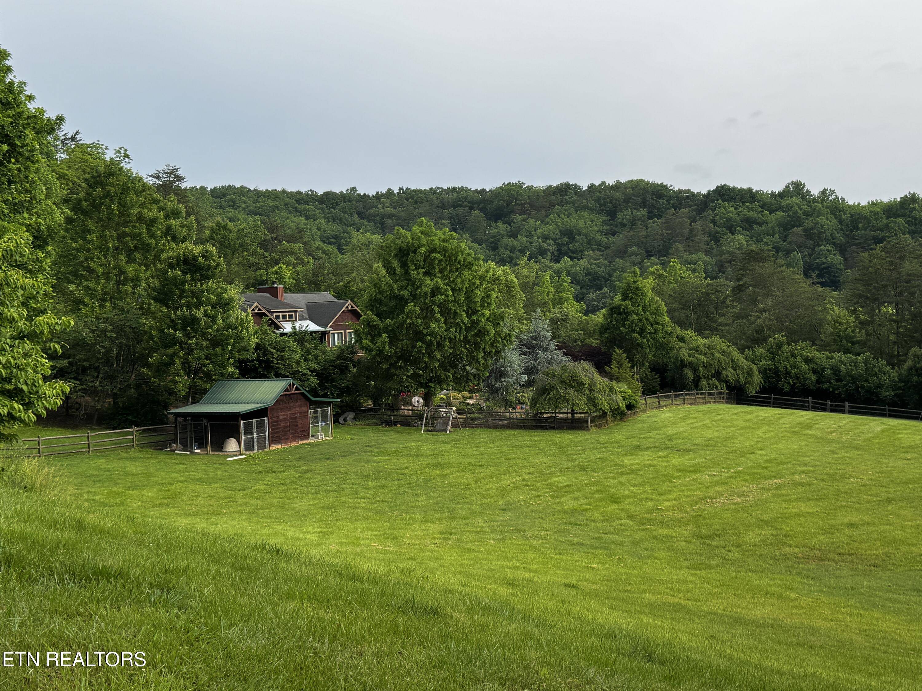 Sevierville, TN 37876,1309 Licklog Hollow Rd