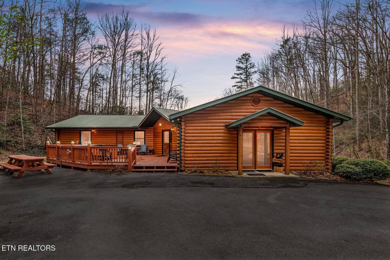 Gatlinburg, TN 37738,1150 Ogle Hills Rd