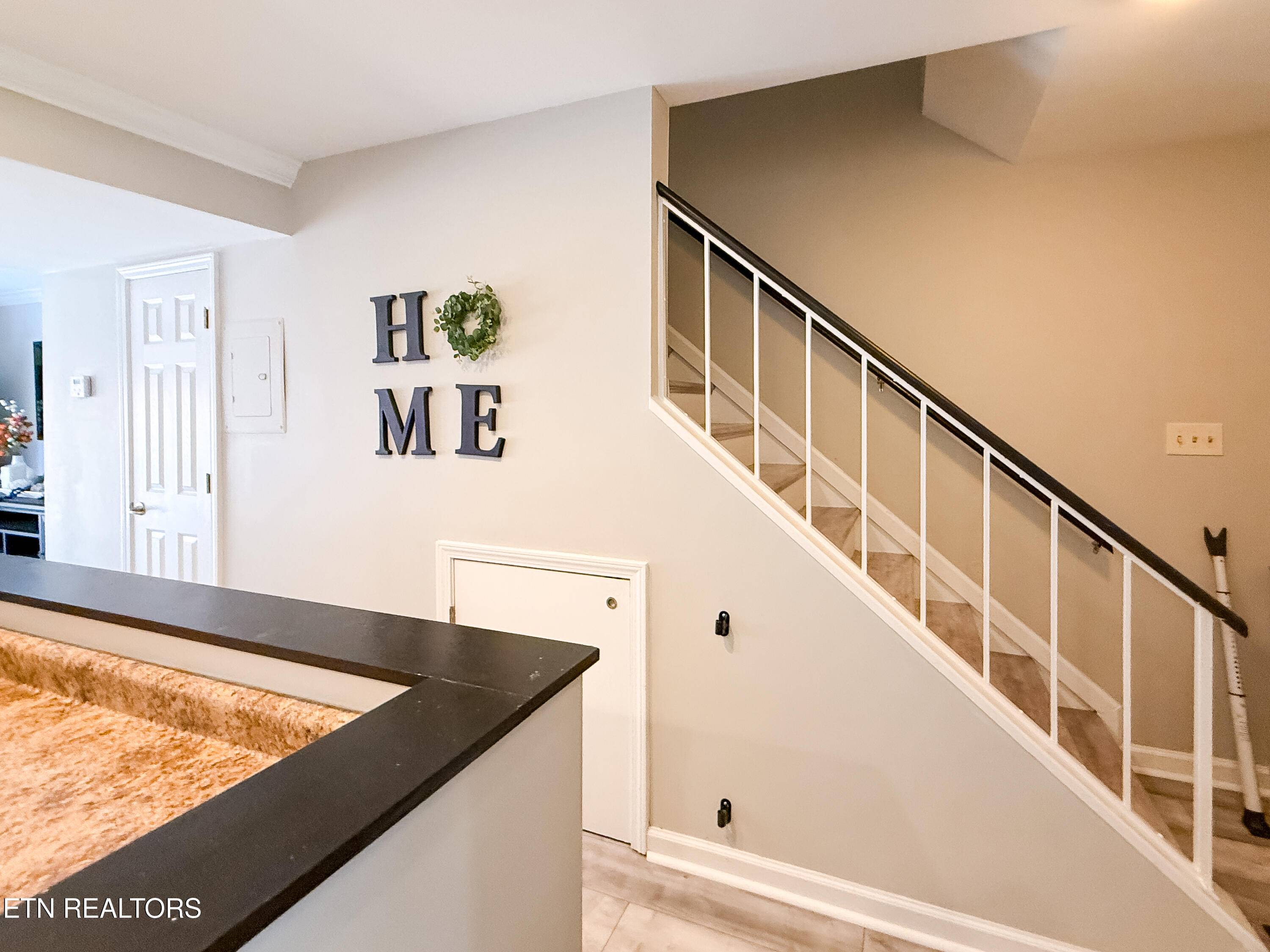 Knoxville, TN 37919,6523 Deane Hill DR #14