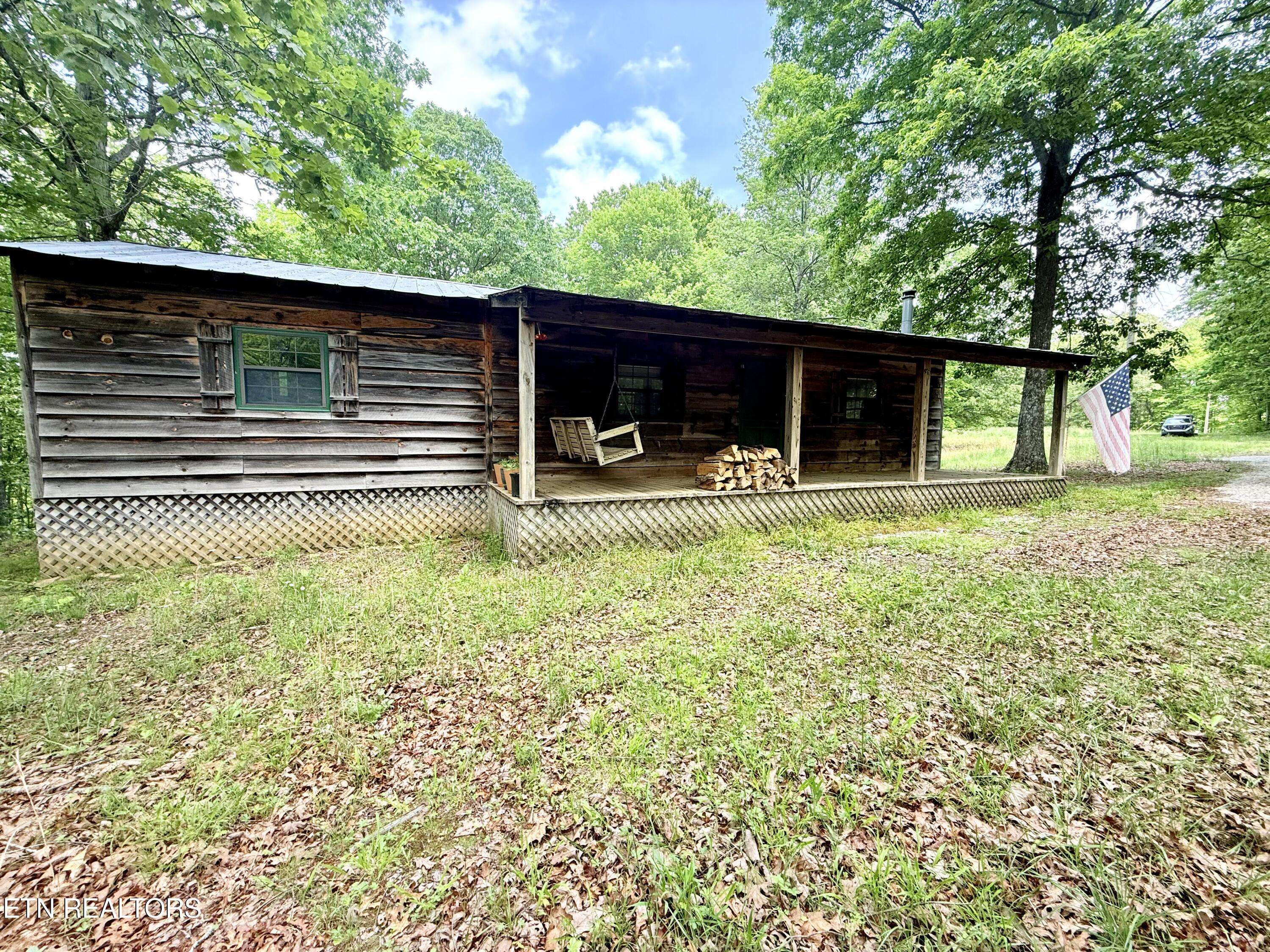 Deer Lodge, TN 37726,801 Christenson Rd