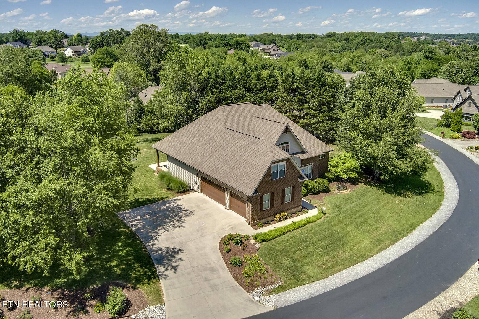 Loudon, TN 37774,220 Tommotley DR