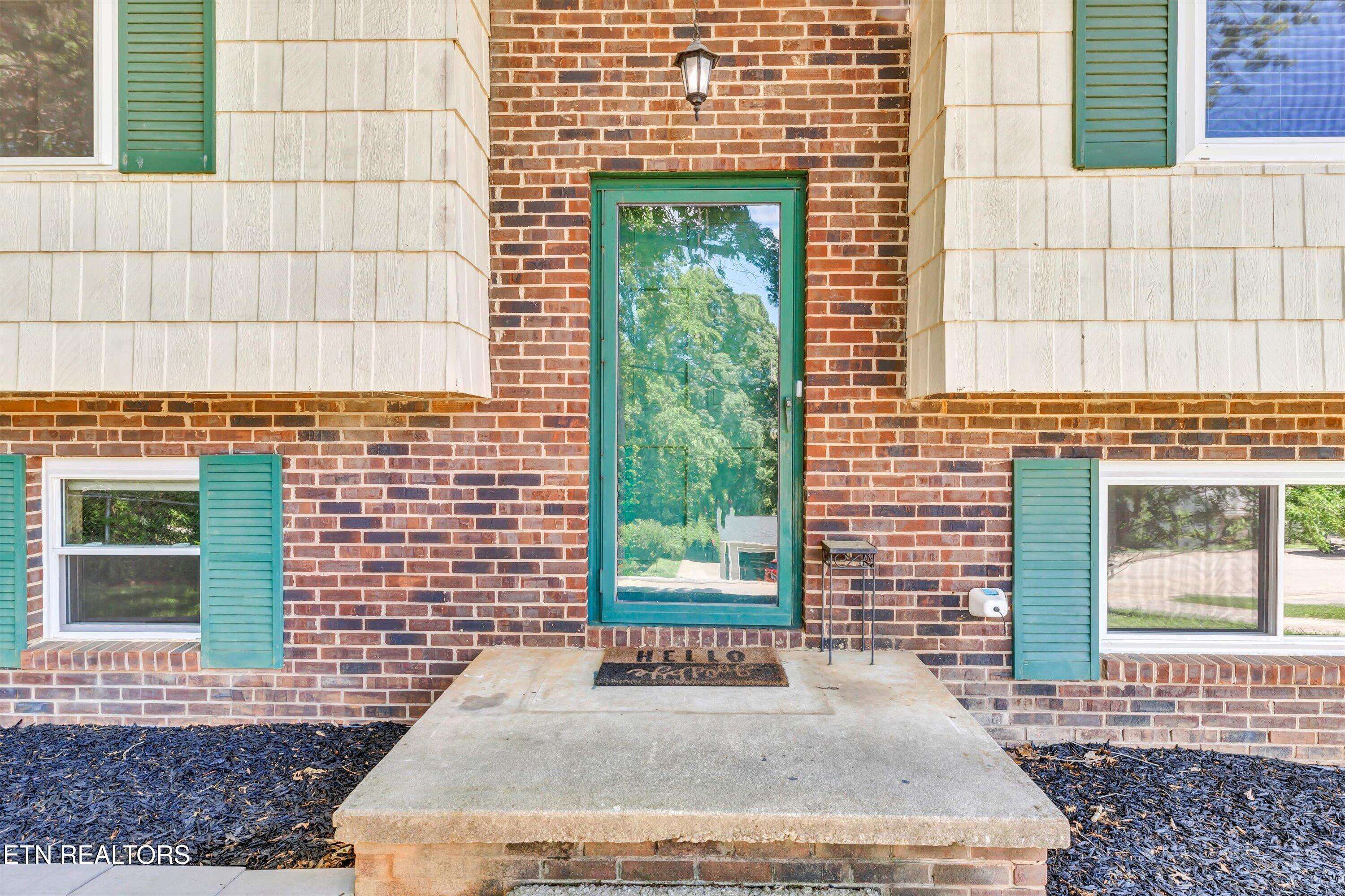Louisville, TN 37777,1538 Johnathan DR