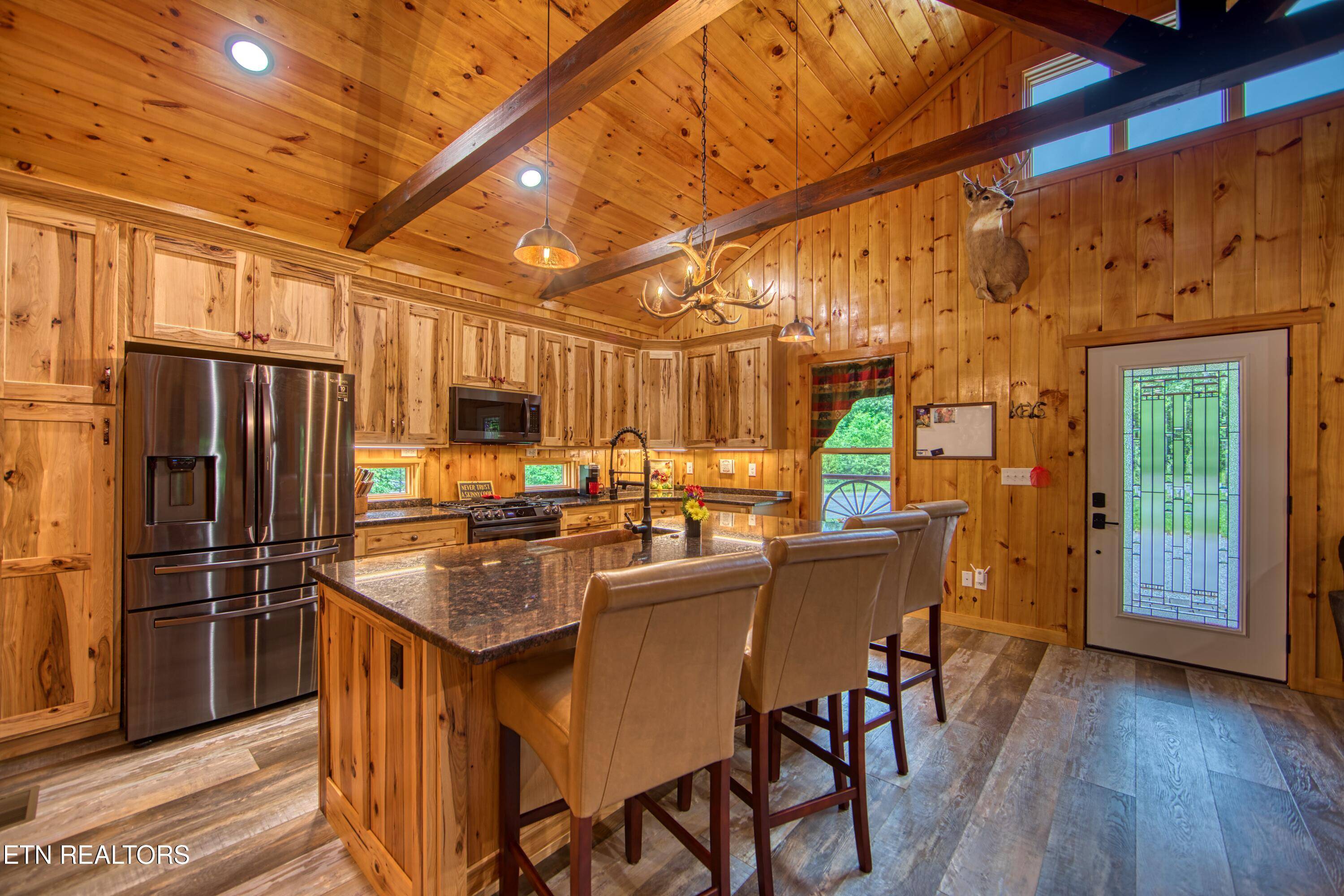 Allardt, TN 38504,305 Griffin LN