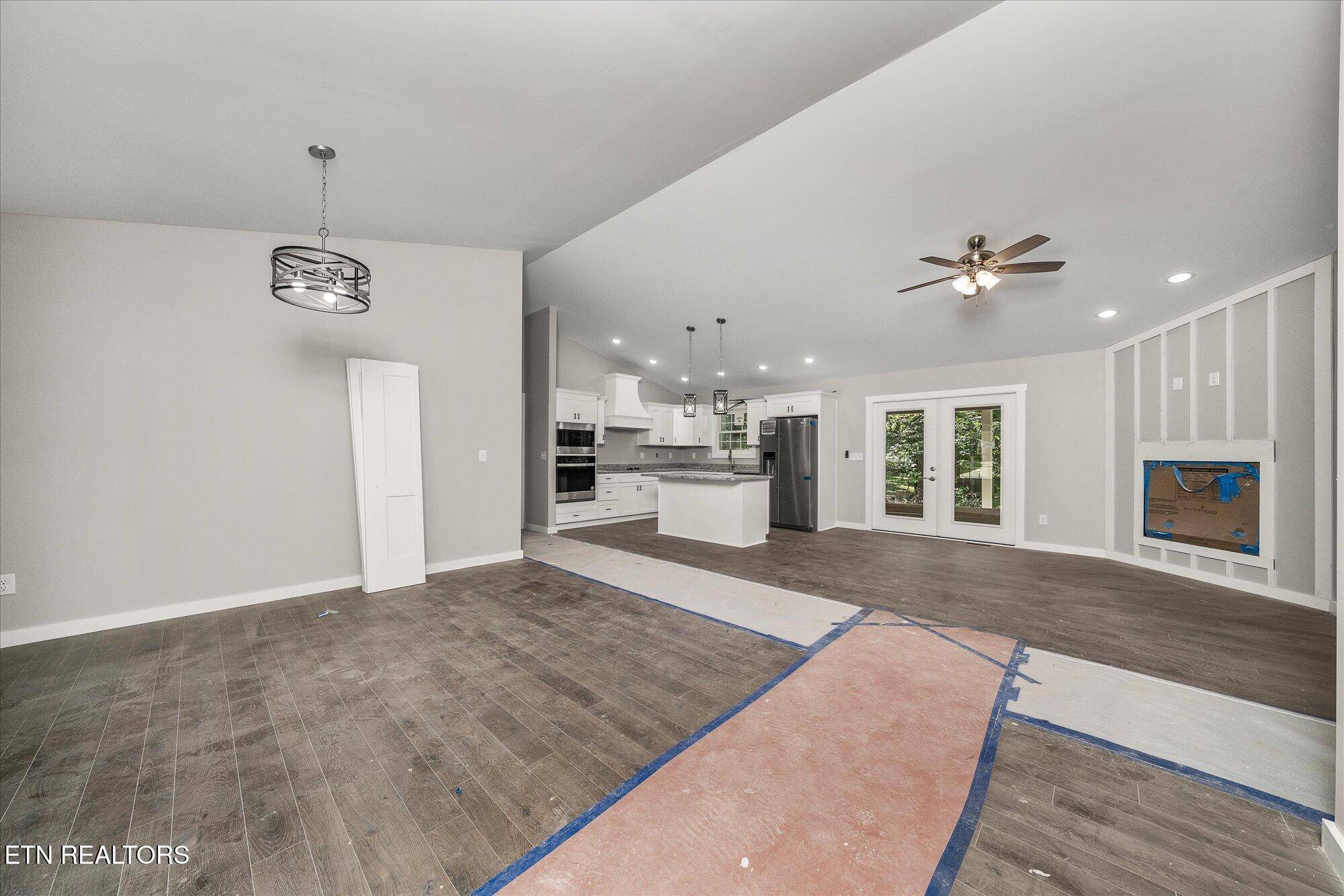Crossville, TN 38558,112 Dover LN