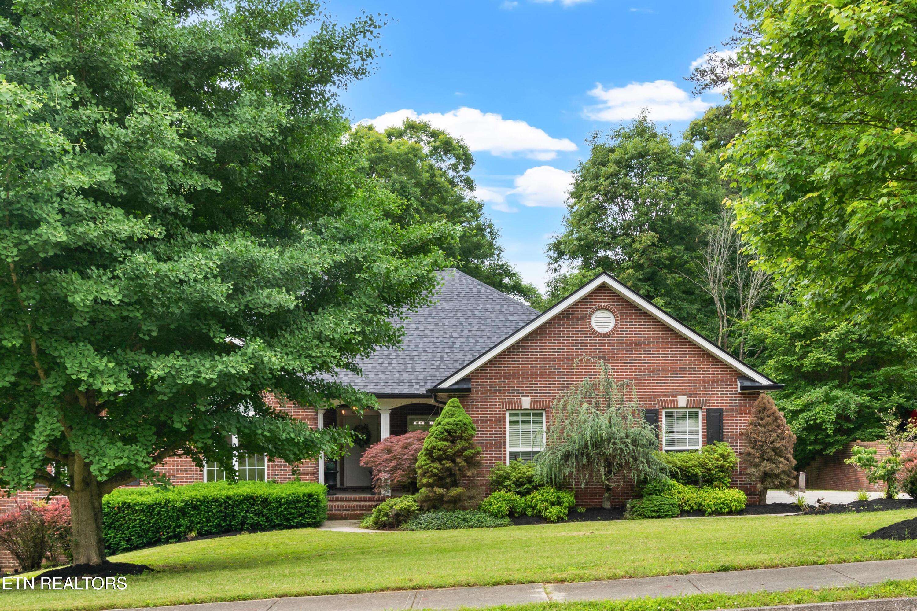 Knoxville, TN 37918,5312 Windingbrooke LN