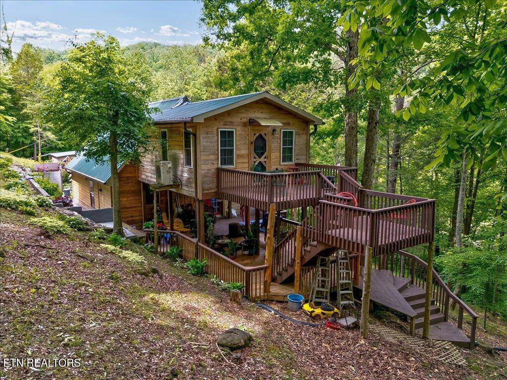 Sneedville, TN 37869,2793 Highway 31