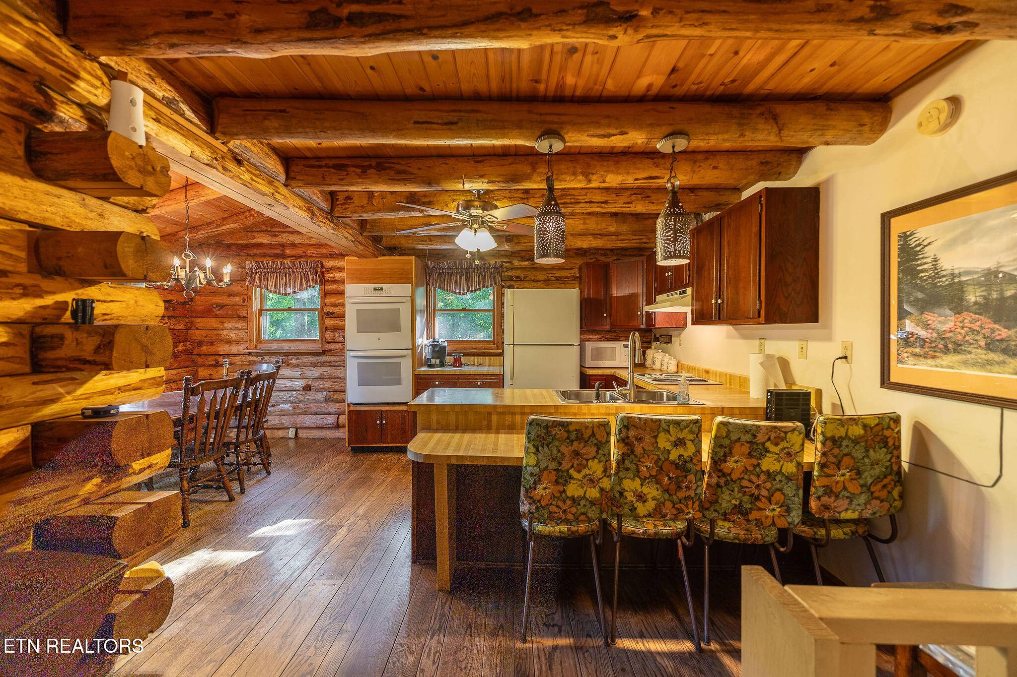 Lafollette, TN 37766,258 Marina LN