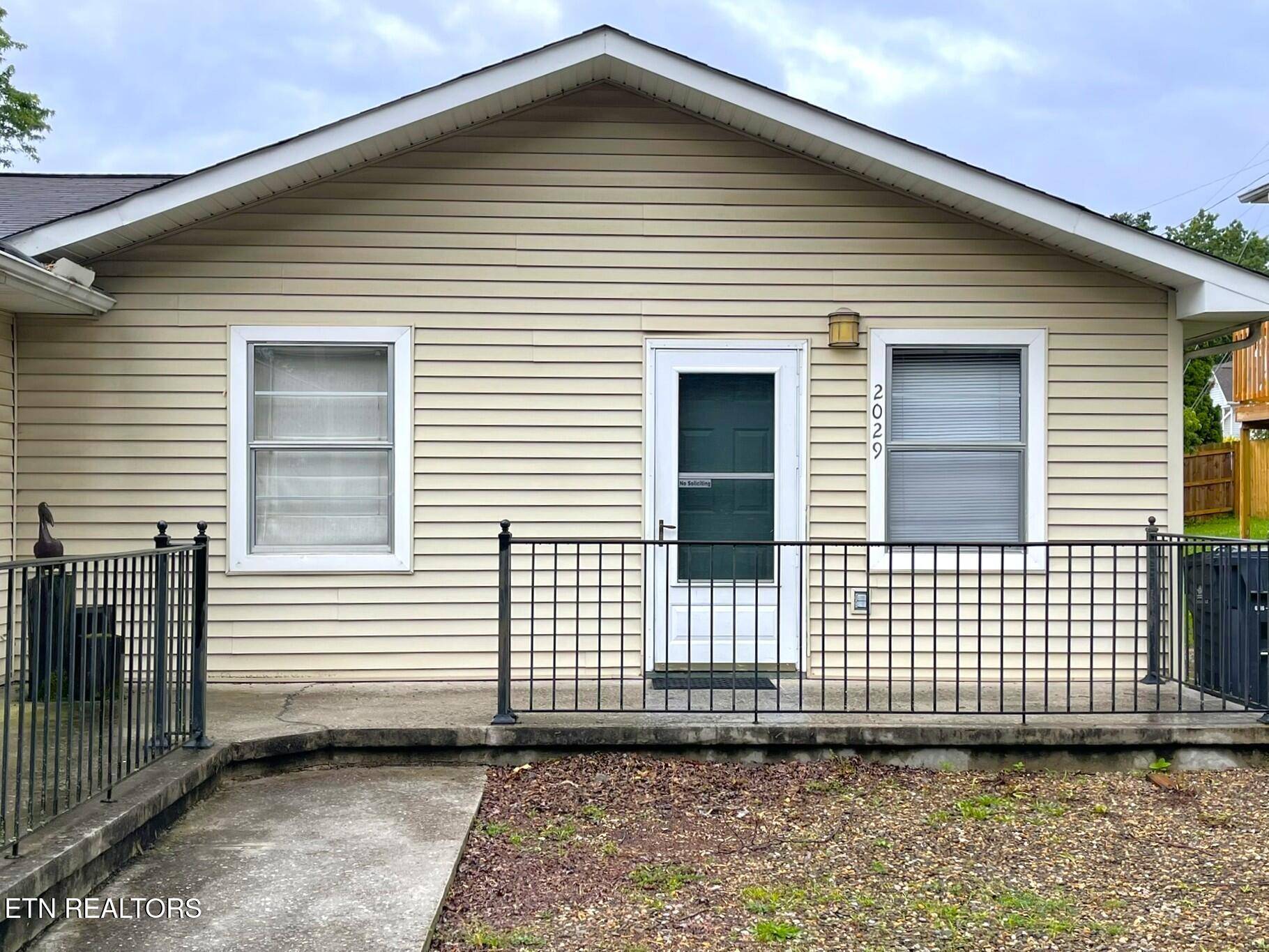 Knoxville, TN 37923,2029 Countryhill LN