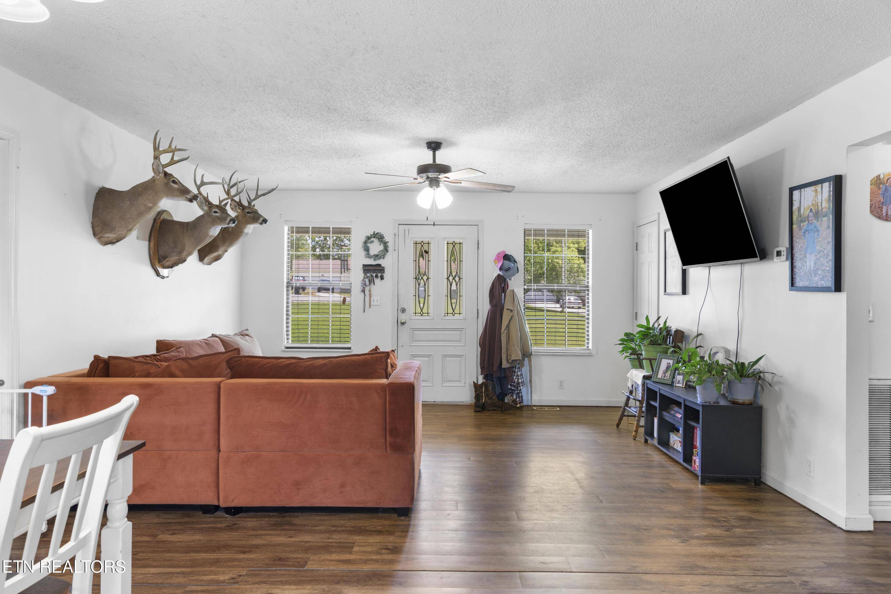 Jacksboro, TN 37757,153 Mill Creek LN