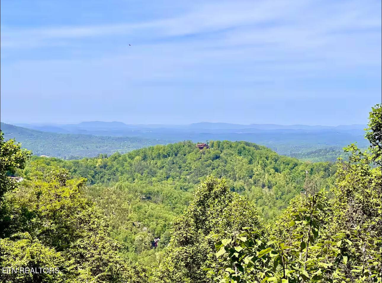 Sevierville, TN 37862,2438 Walnut Ridge WAY