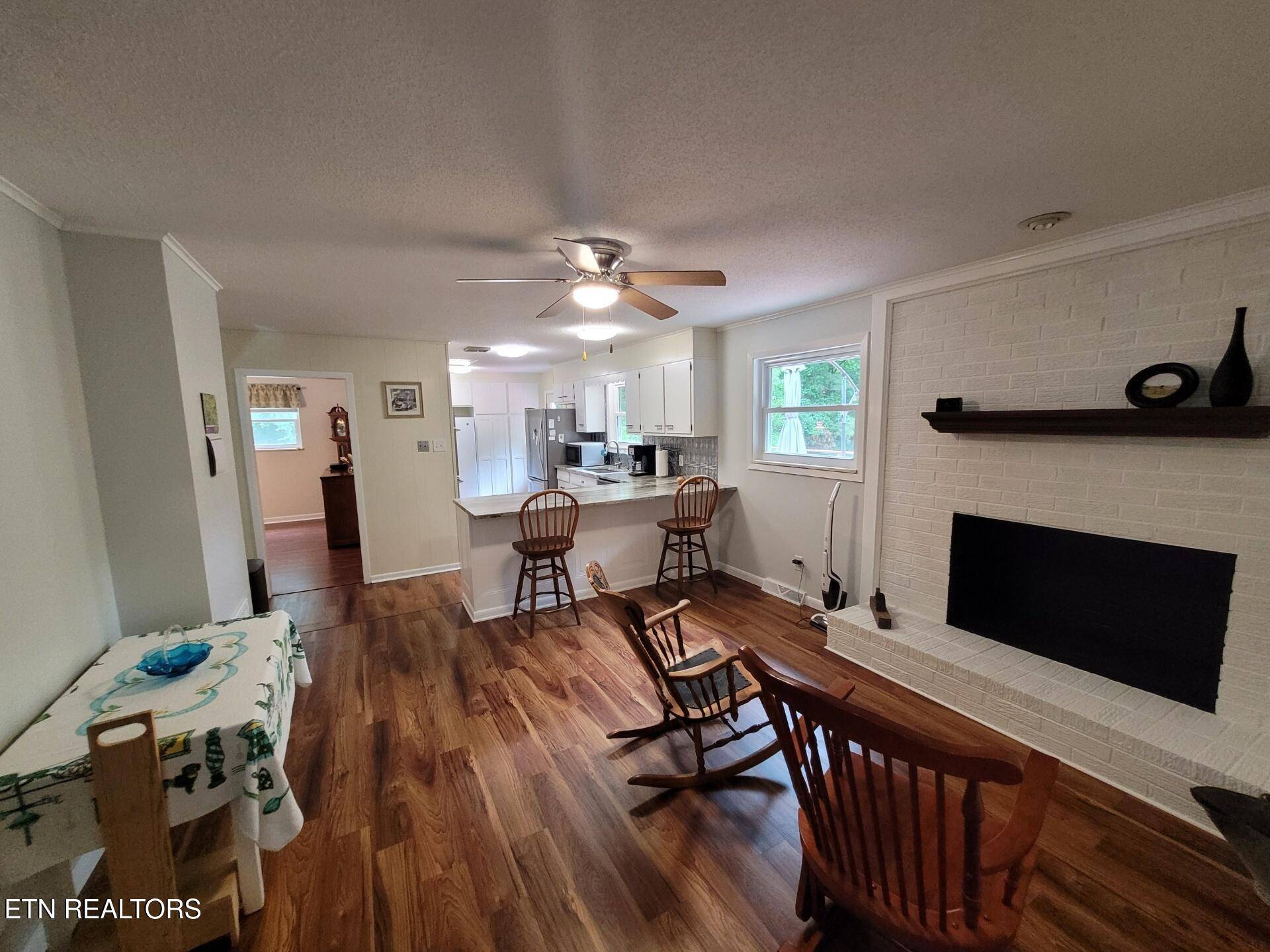 Louisville, TN 37777,1466 Hillvale Rd