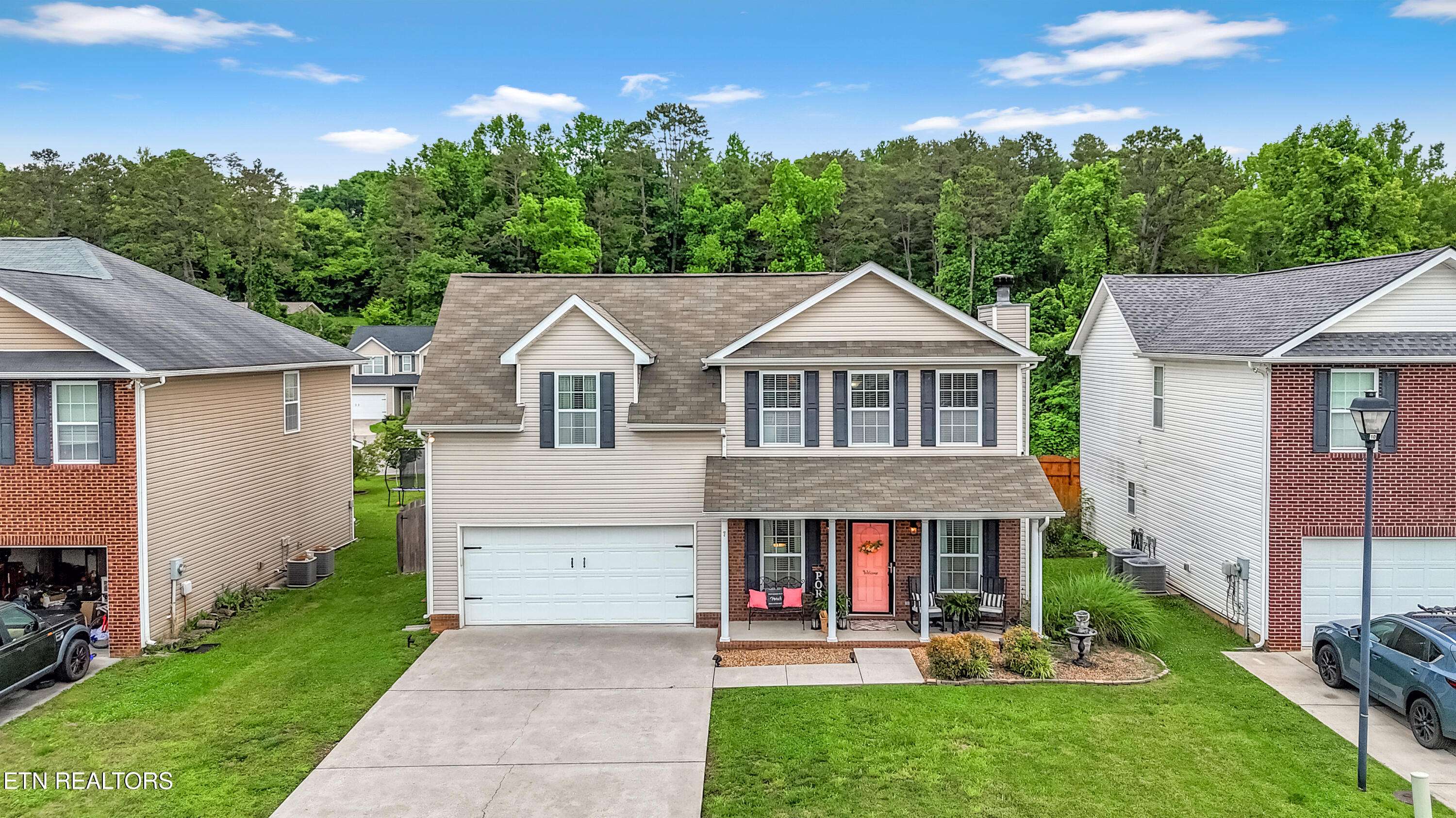 Knoxville, TN 37920,2717 Tuberose LN