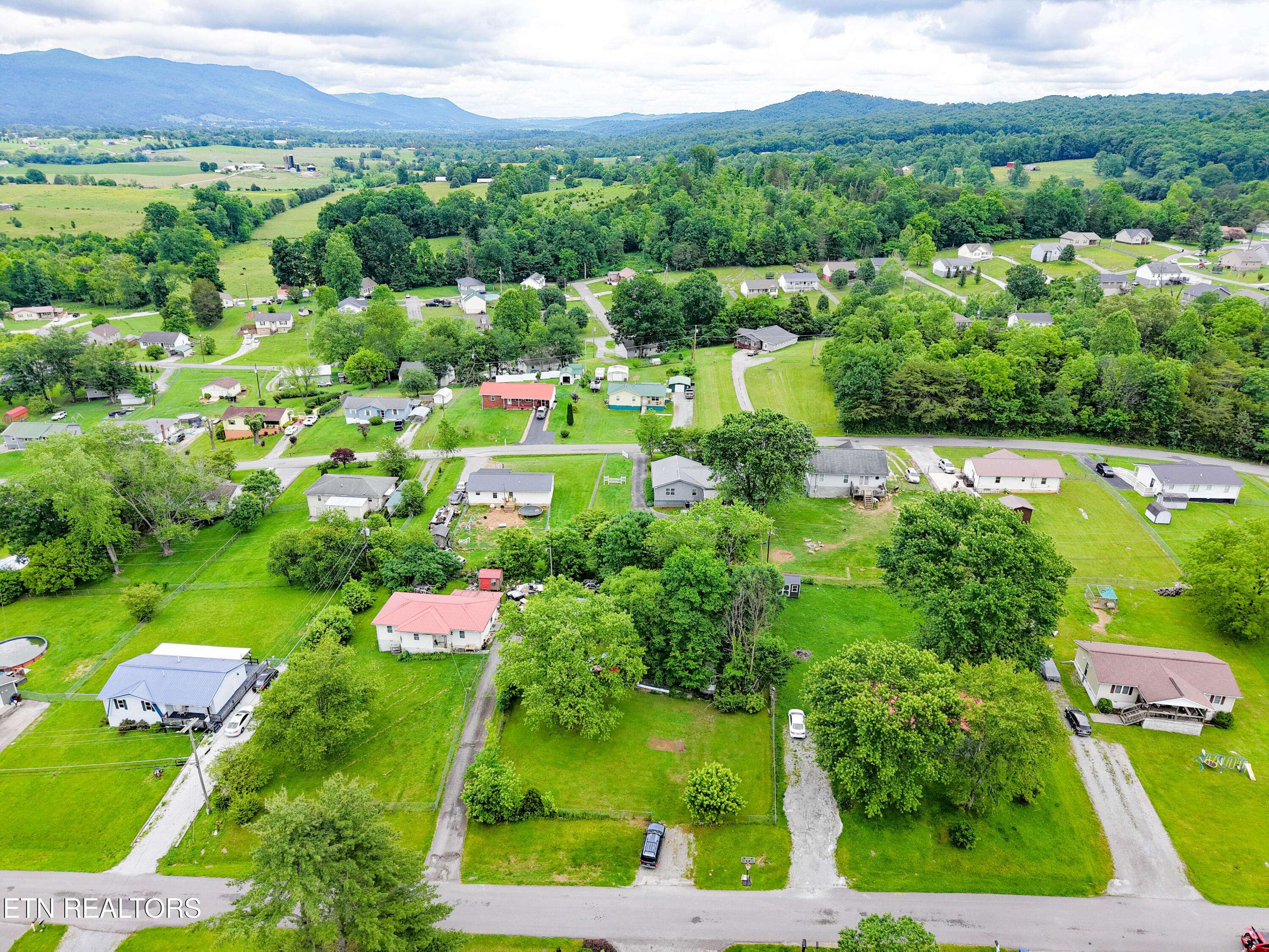 Lafollette, TN 37766,Valley View Rd