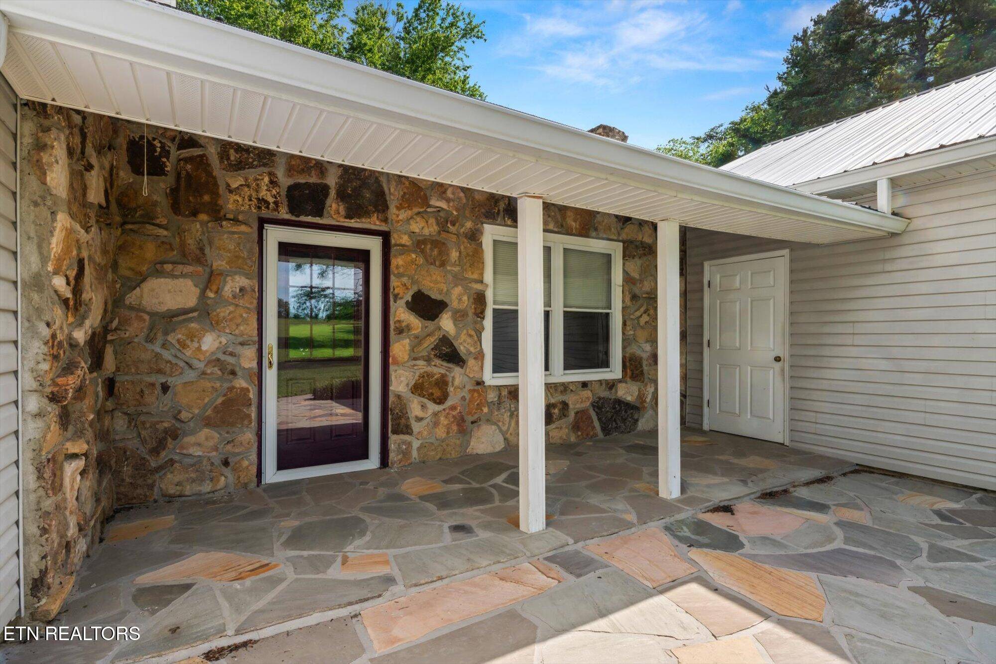 Athens, TN 37303,516 County Road 616