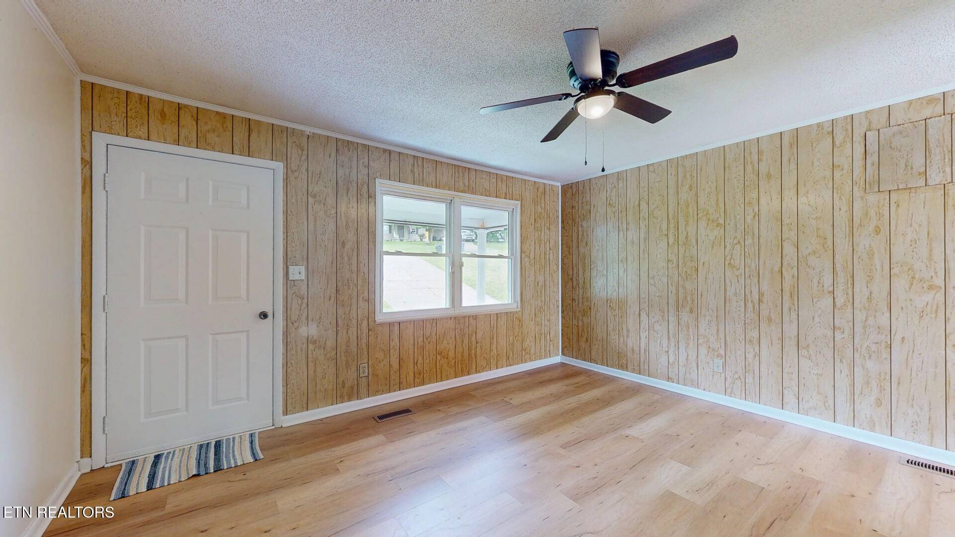 Sweetwater, TN 37874,314 Young DR