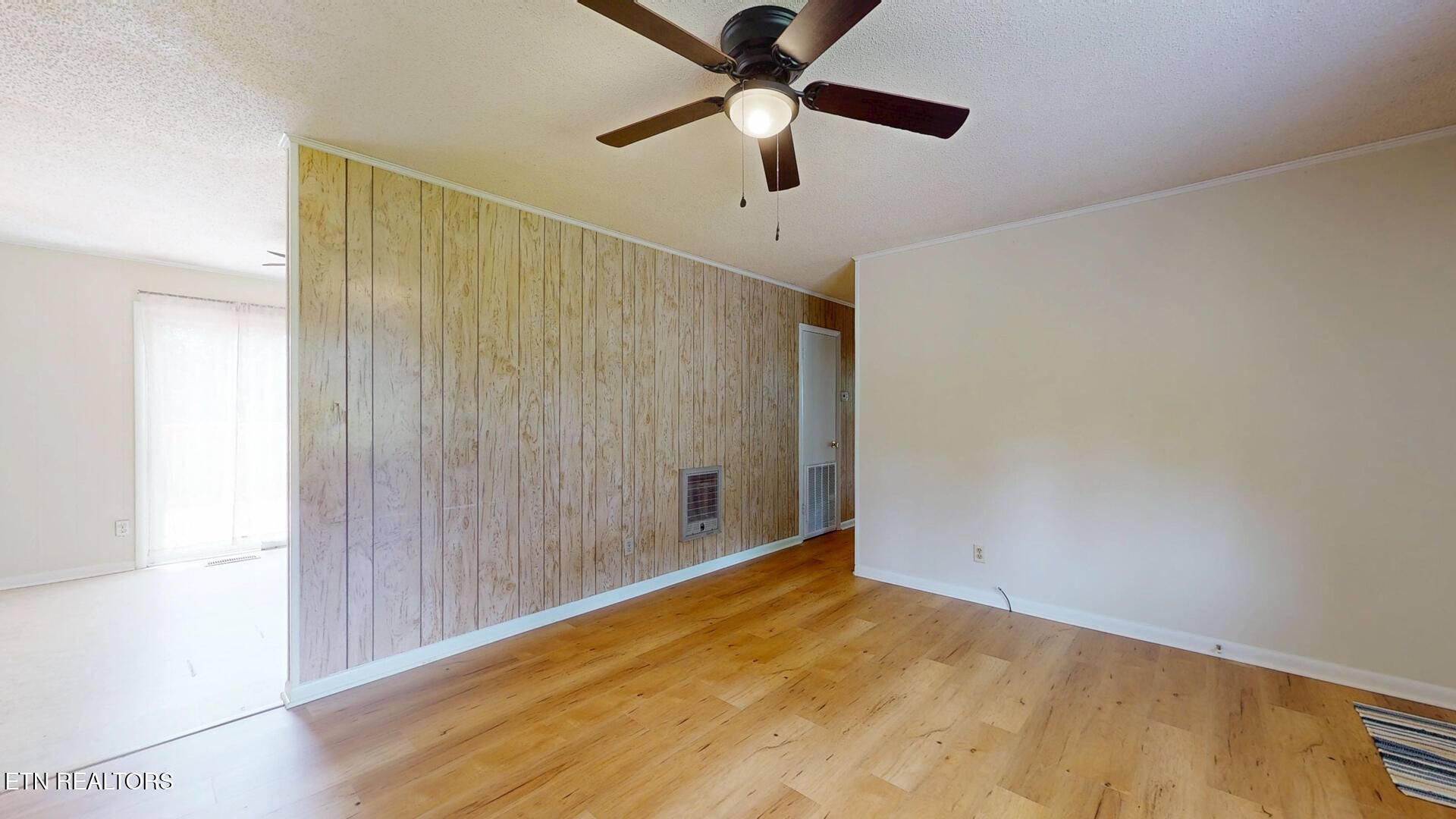 Sweetwater, TN 37874,314 Young DR