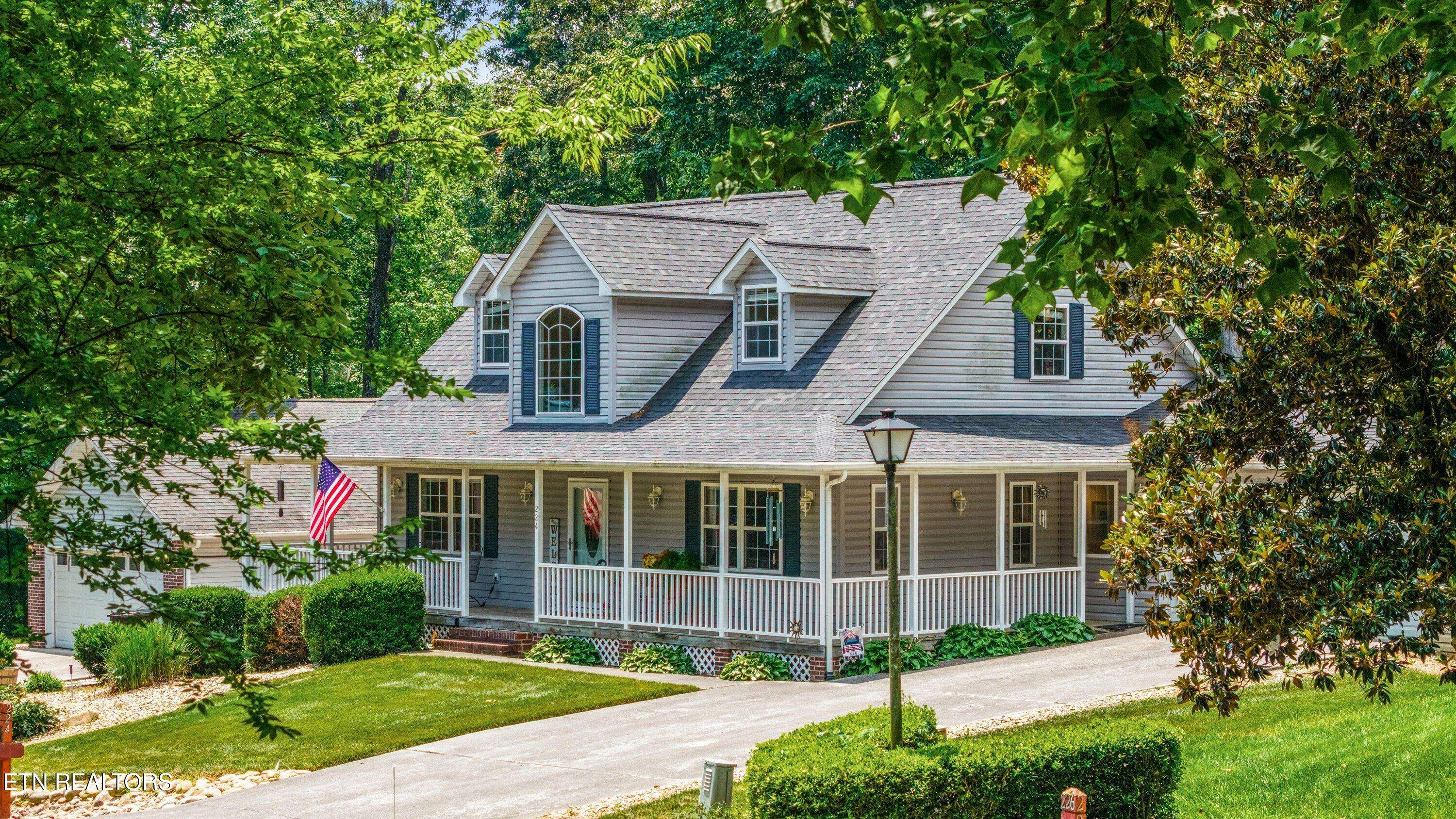 Loudon, TN 37774,224 Ootsima WAY