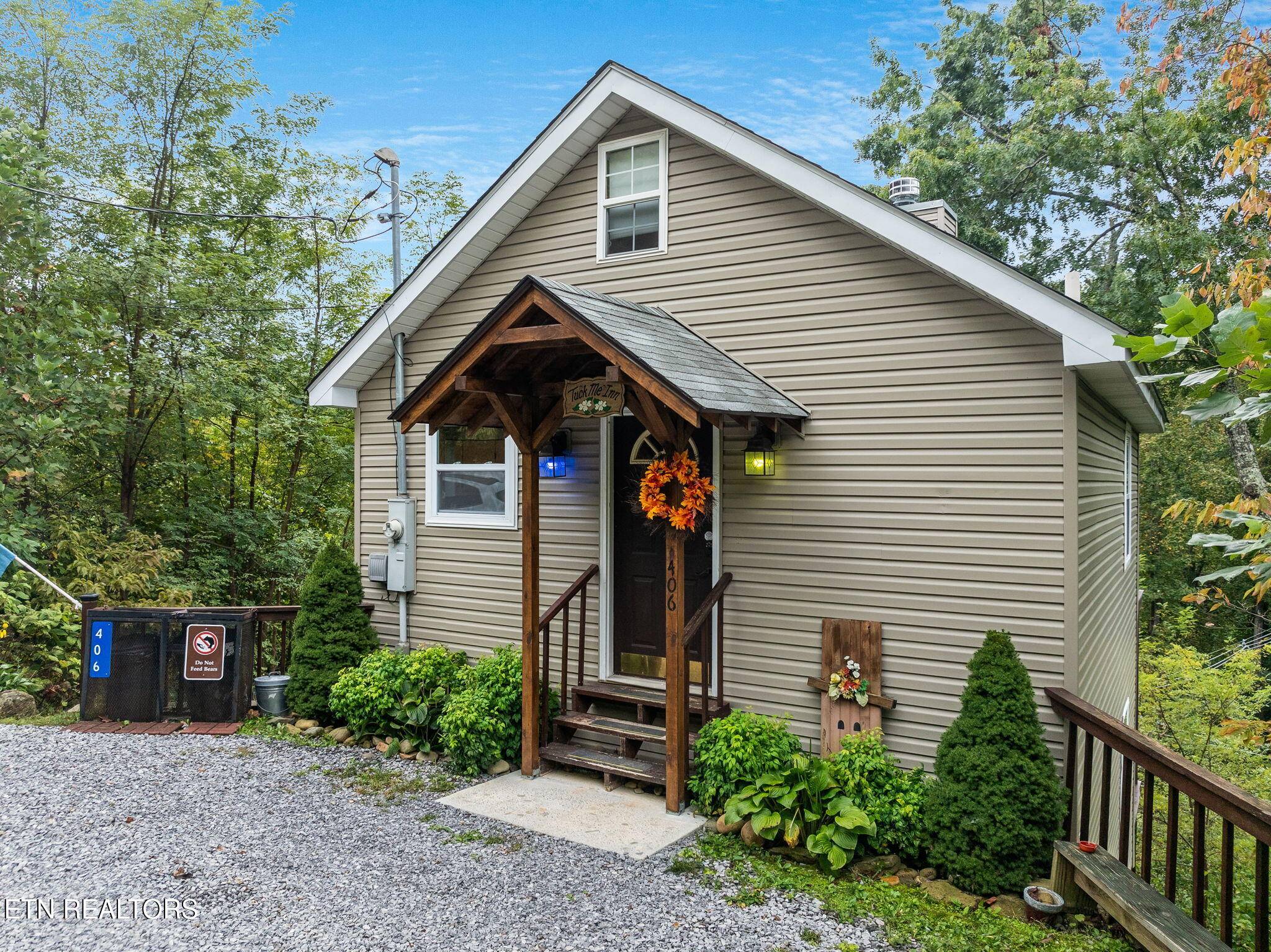 Gatlinburg, TN 37738,406 Edgewood DR