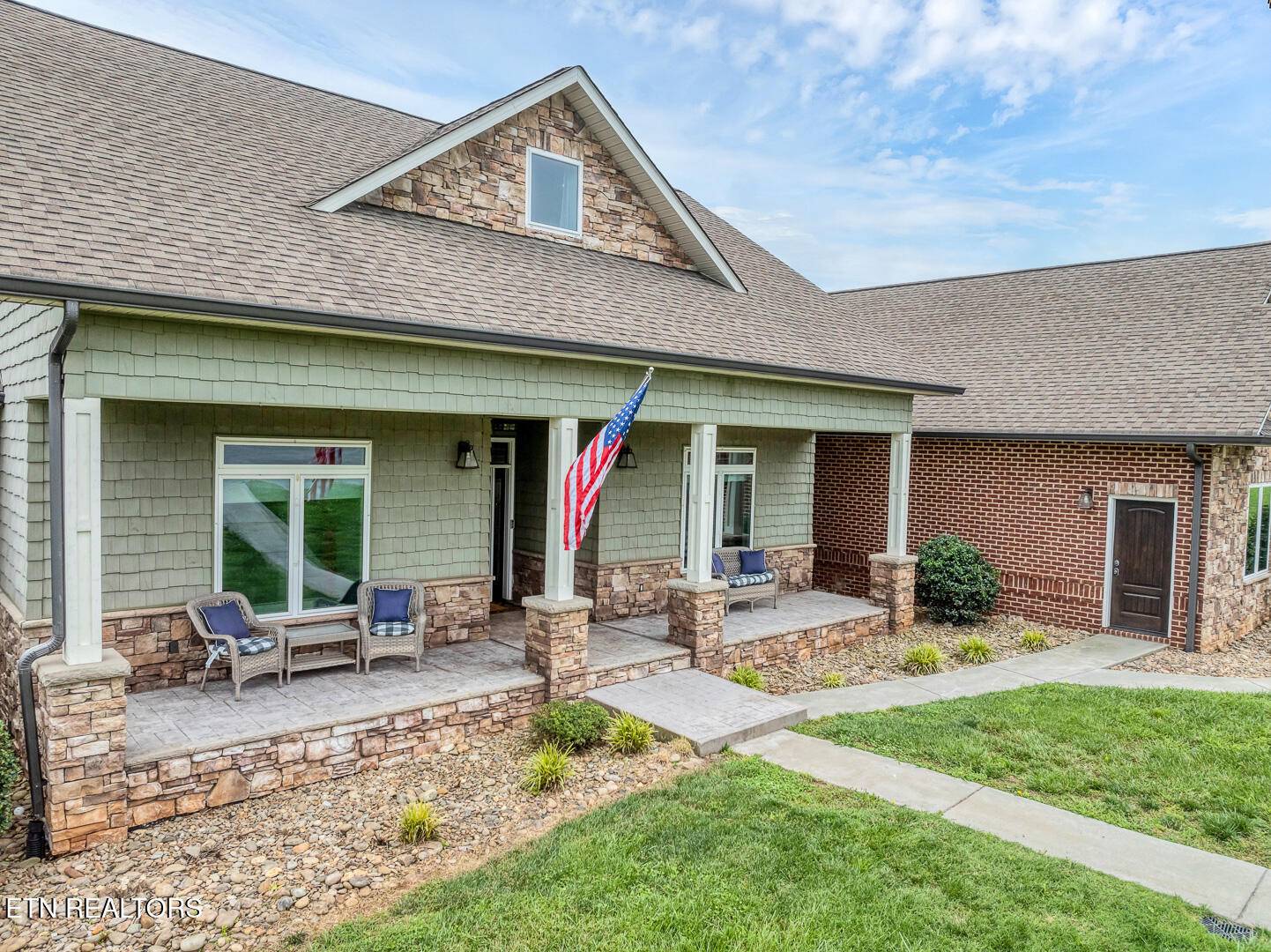 Madisonville, TN 37354,218 Candi LN