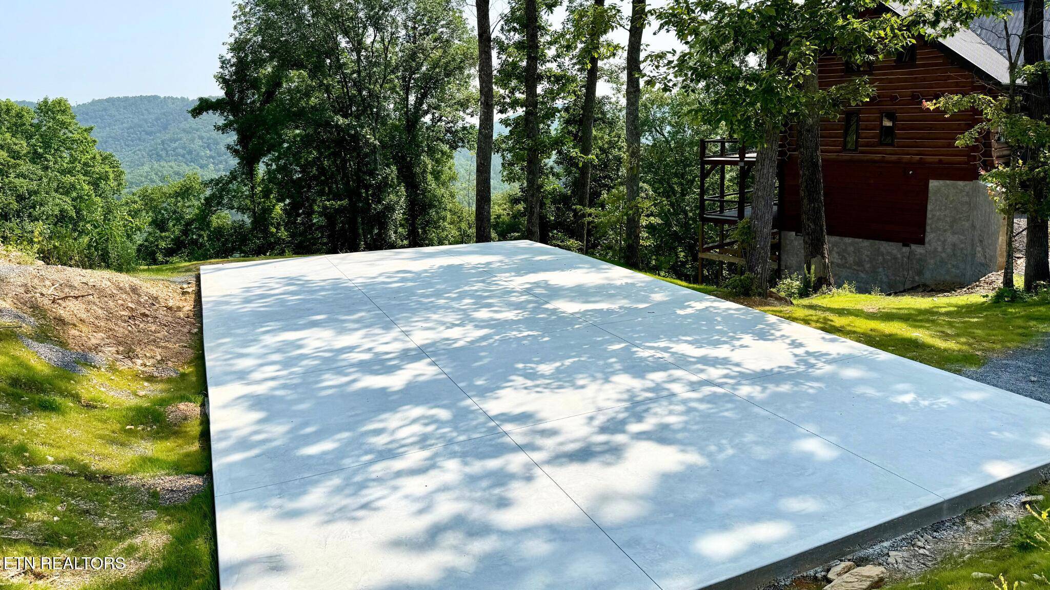 Sevierville, TN 37862,2715 Red Sky DR