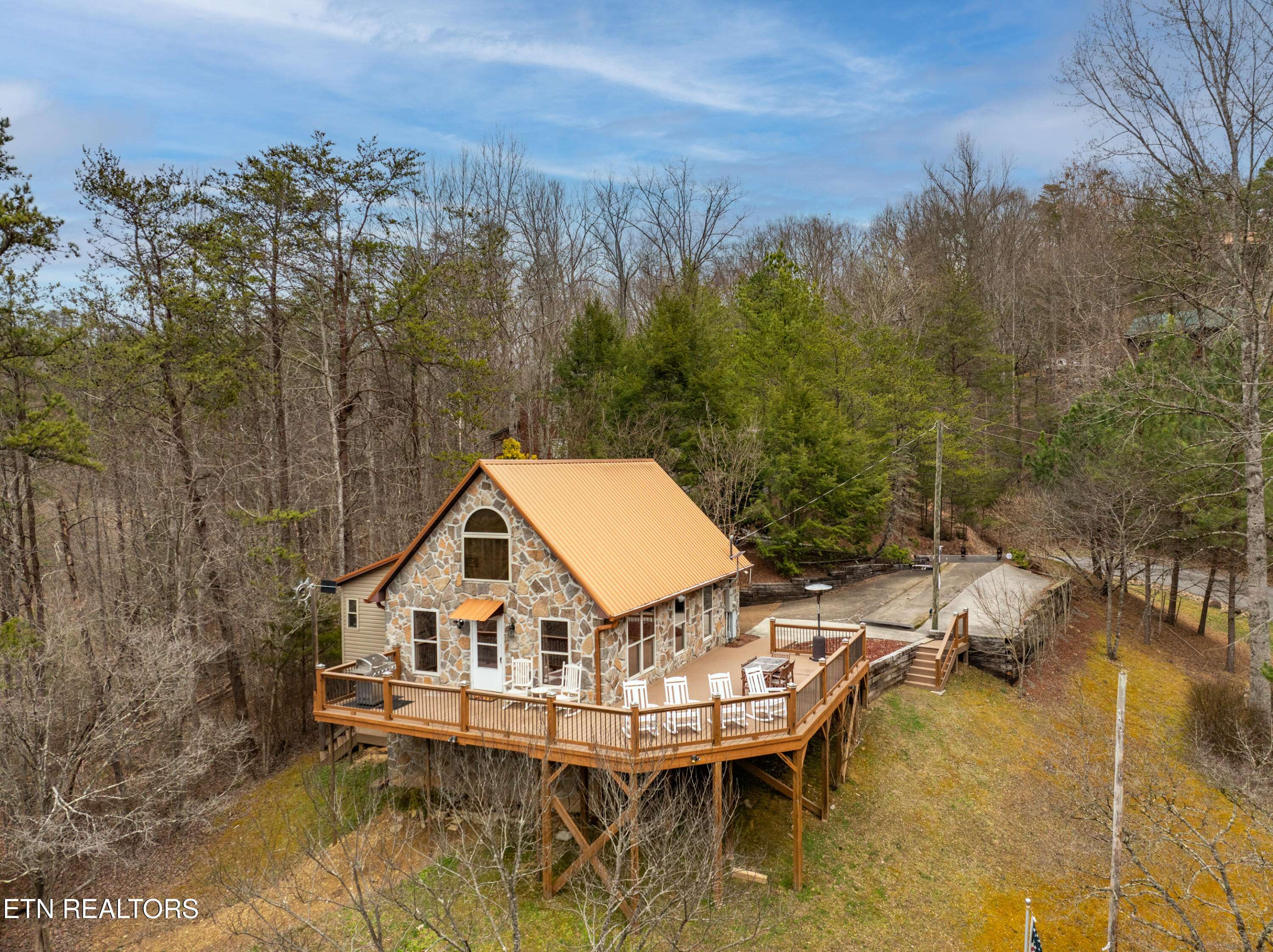 Sevierville, TN 37876,3325 Tekoa Mountain WAY
