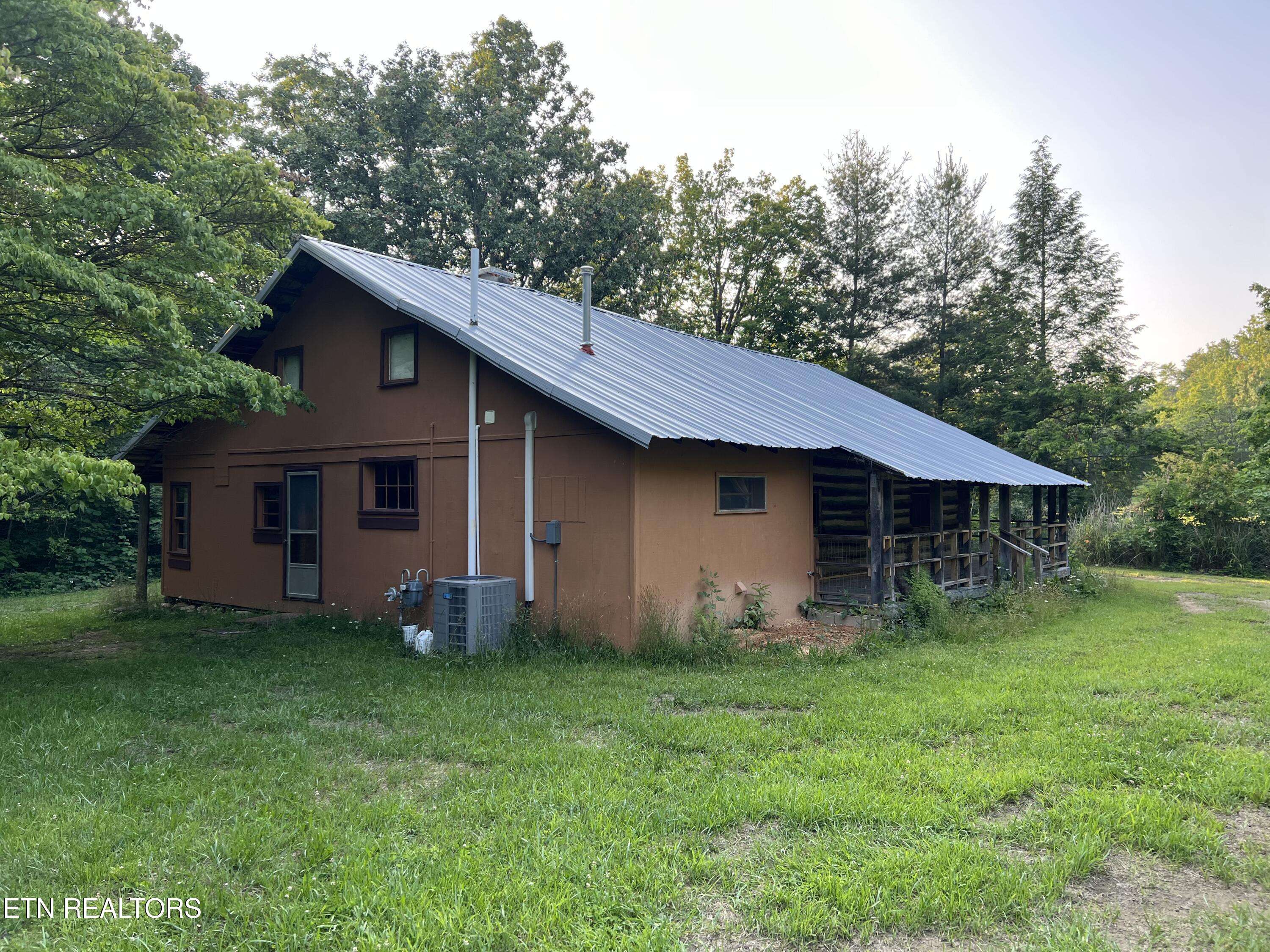 Sunbright, TN 37872,1198 Mill Creek Rd