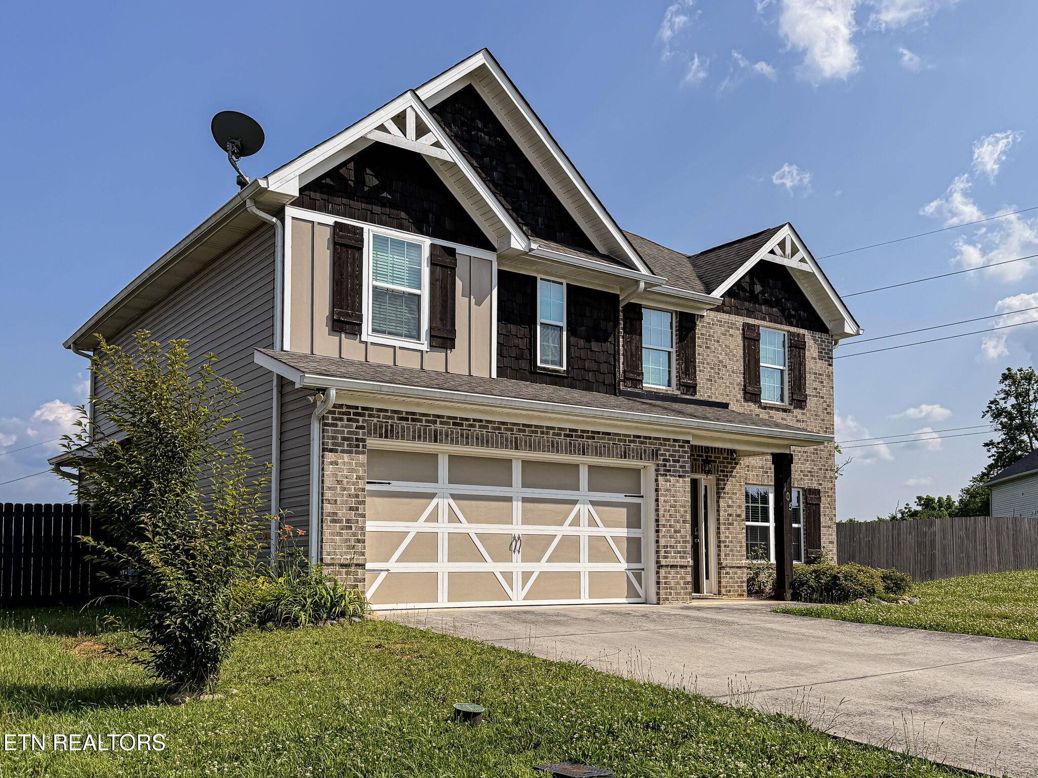 Maryville, TN 37804,105 Ollies St